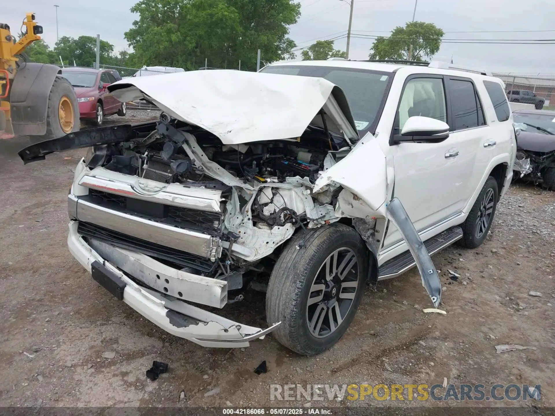 2 fotografías del automóvil dañado JTEKU5JR3M5885466 TOYOTA 4RUNNER 2021