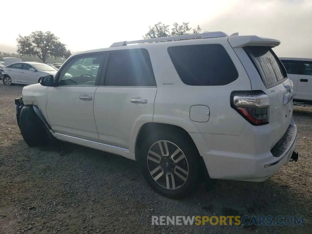 2 fotografías del automóvil dañado JTEKU5JR3M5897178 TOYOTA 4RUNNER 2021