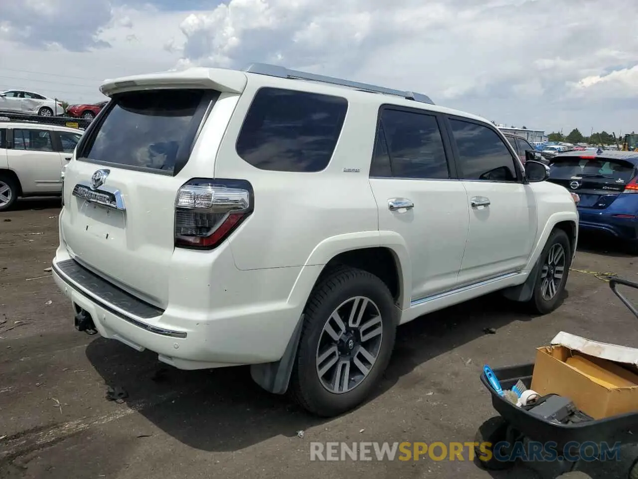 3 fotografías del automóvil dañado JTEKU5JR6M5879712 TOYOTA 4RUNNER 2021