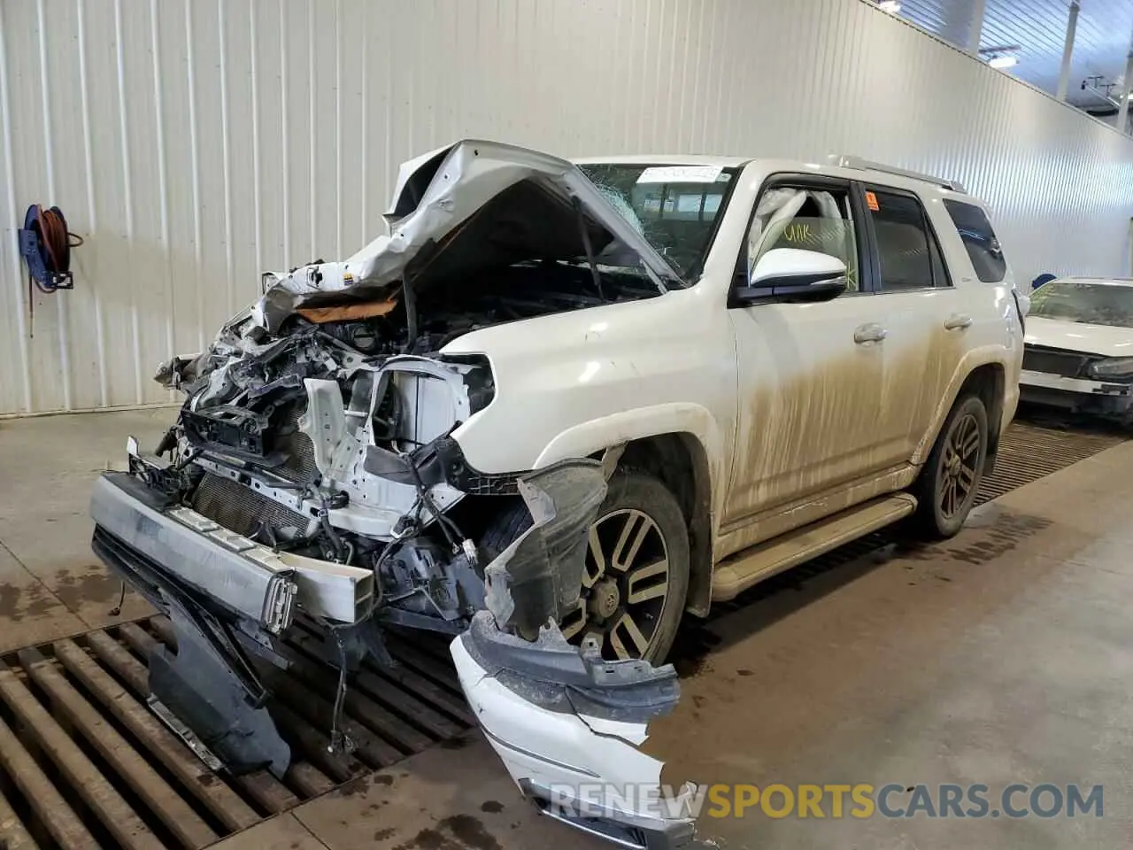 1 fotografías del automóvil dañado JTEKU5JR6M5916161 TOYOTA 4RUNNER 2021