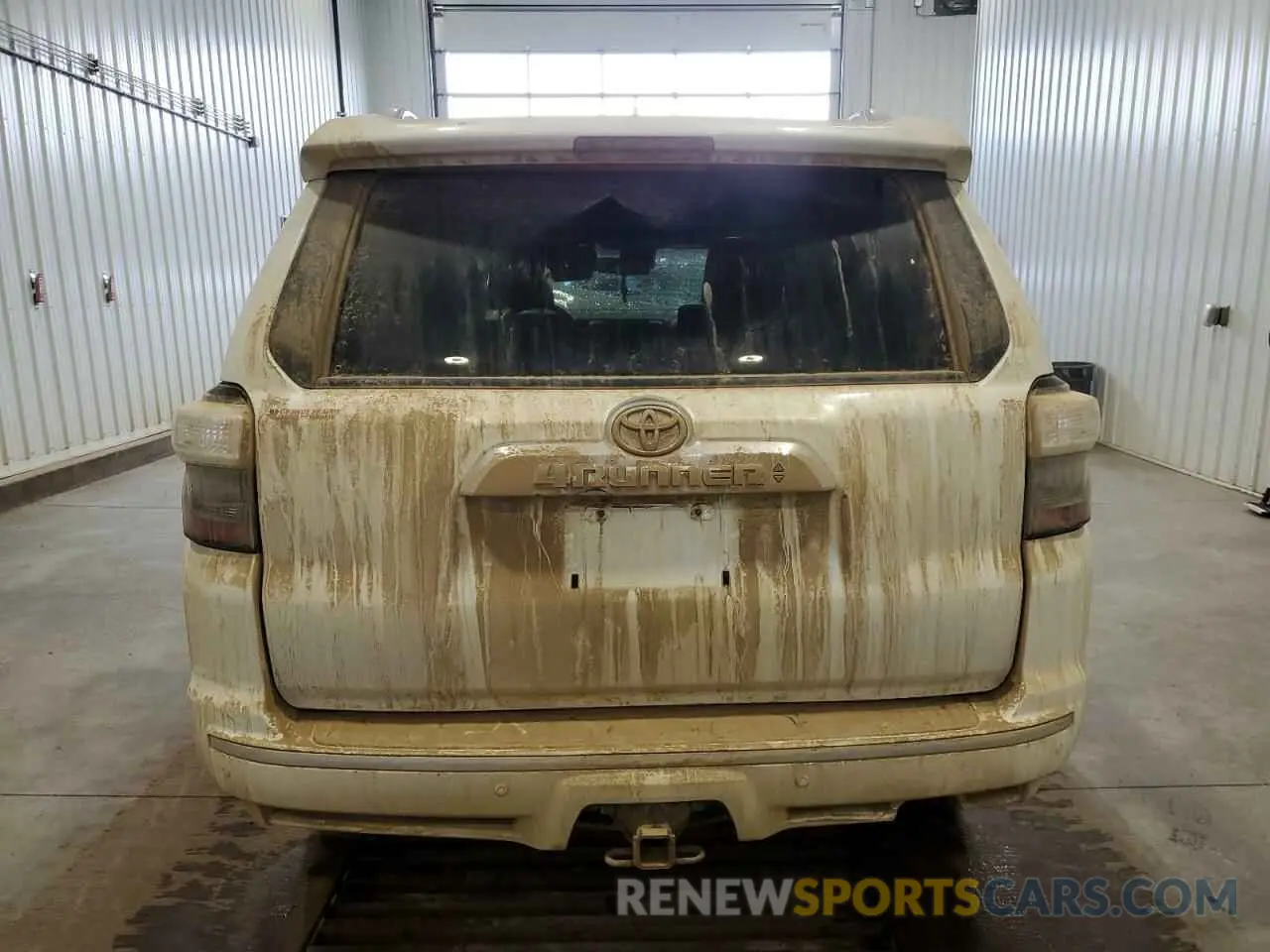 6 fotografías del automóvil dañado JTEKU5JR6M5916161 TOYOTA 4RUNNER 2021