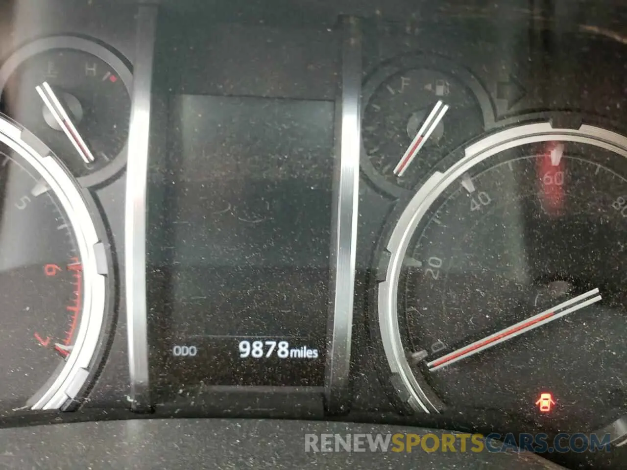8 fotografías del automóvil dañado JTEKU5JR6M5941626 TOYOTA 4RUNNER 2021