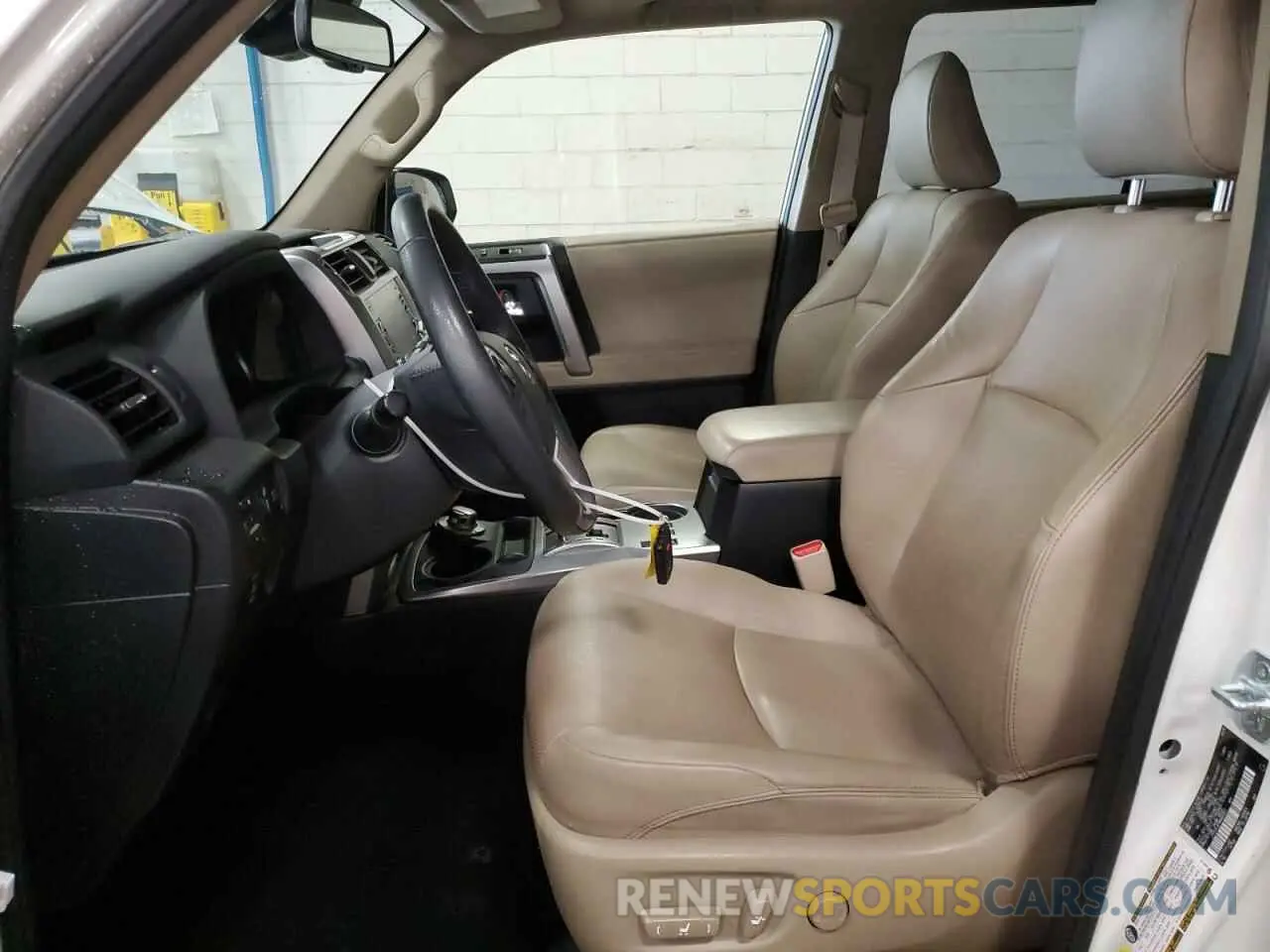 7 fotografías del automóvil dañado JTEKU5JR7M5860201 TOYOTA 4RUNNER 2021
