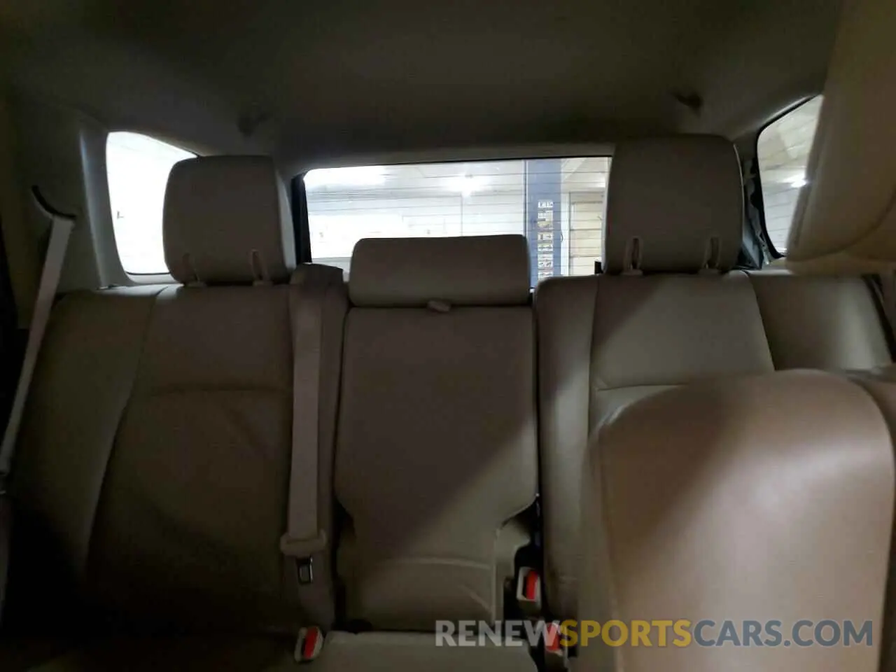 10 fotografías del automóvil dañado JTEKU5JR8M5888427 TOYOTA 4RUNNER 2021