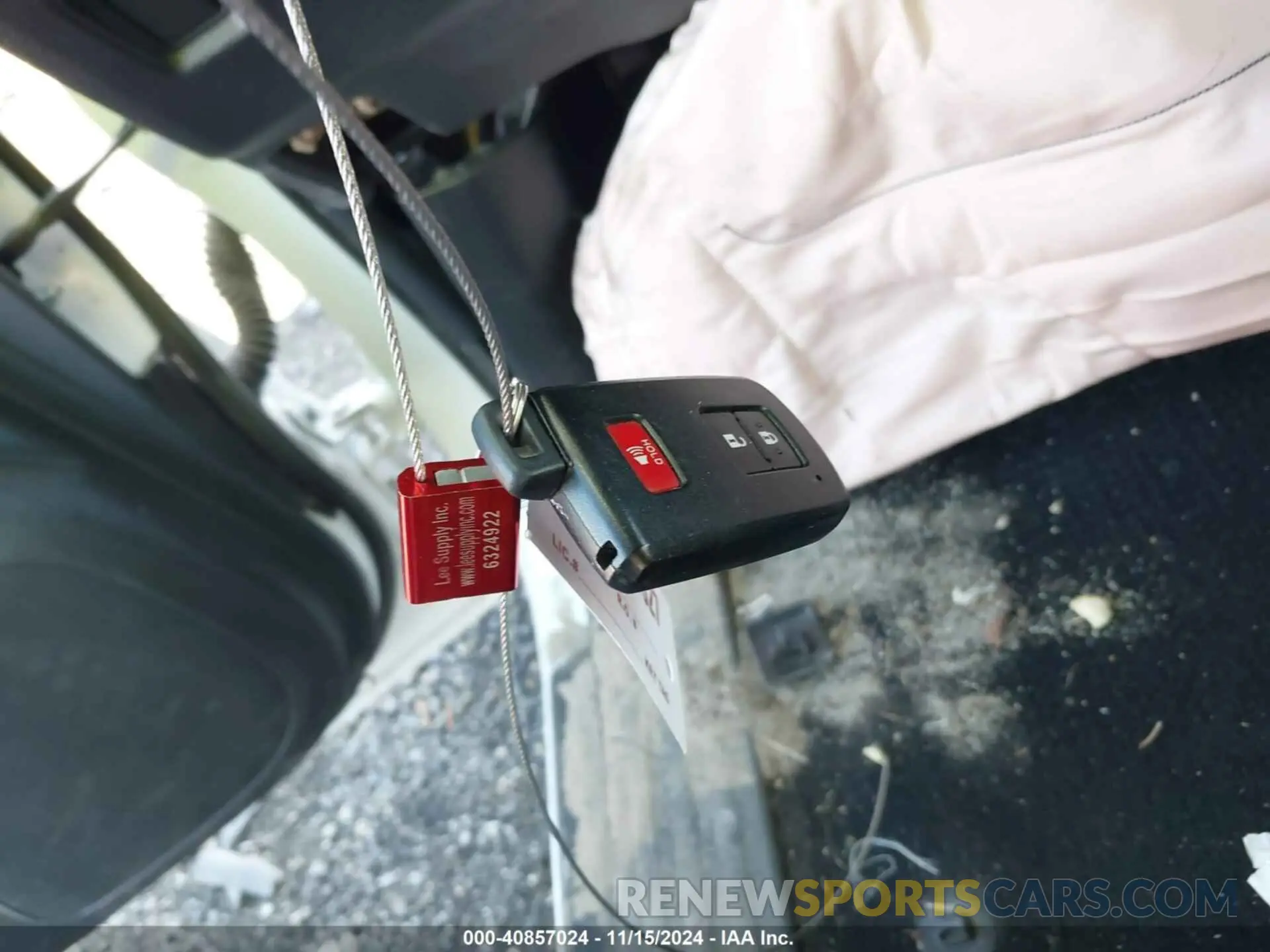 11 fotografías del automóvil dañado JTEKU5JR9M5881745 TOYOTA 4RUNNER 2021
