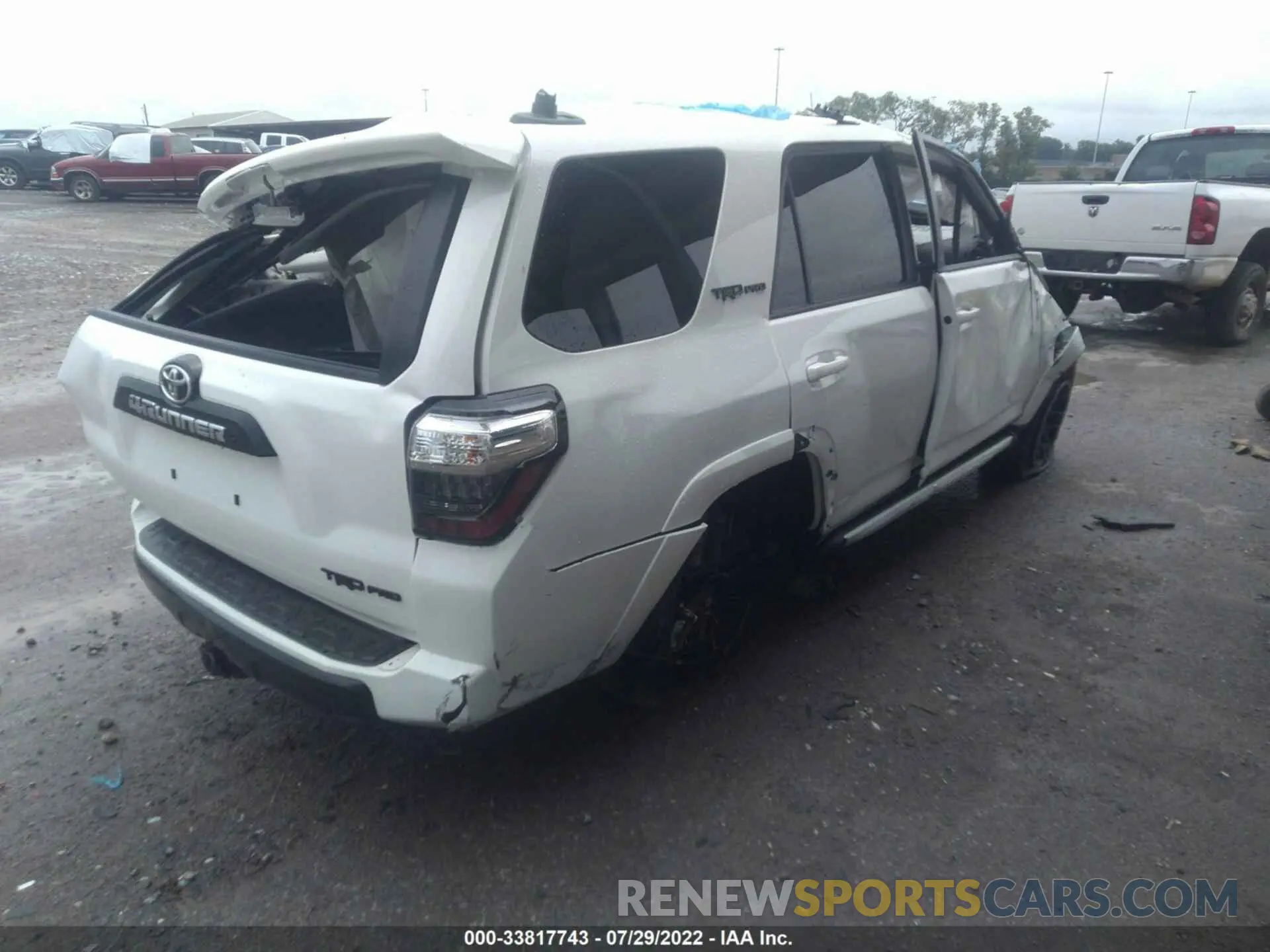 4 fotografías del automóvil dañado JTELU5JR7M5949013 TOYOTA 4RUNNER 2021
