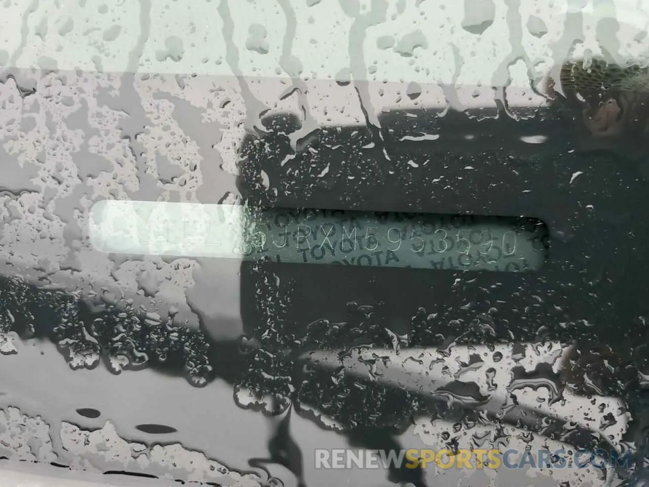 13 fotografías del automóvil dañado JTELU5JRXM5953590 TOYOTA 4RUNNER 2021