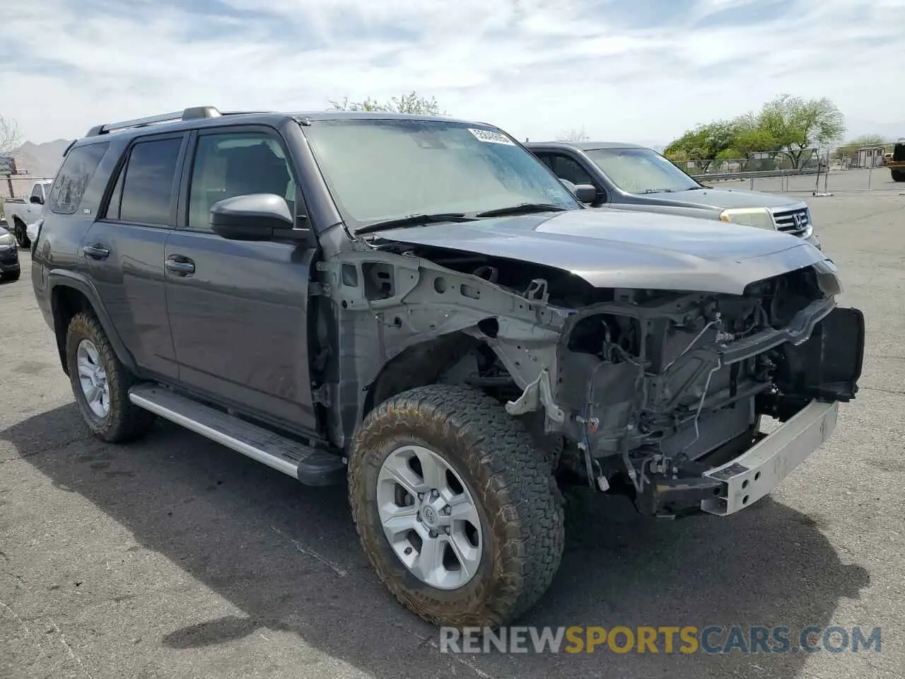 4 fotografías del automóvil dañado JTEMU5JR0M5962609 TOYOTA 4RUNNER 2021