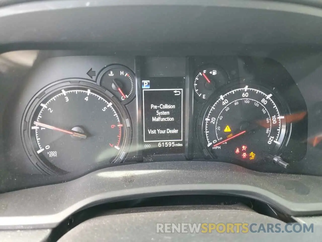 9 fotografías del automóvil dañado JTEMU5JR0M5962609 TOYOTA 4RUNNER 2021