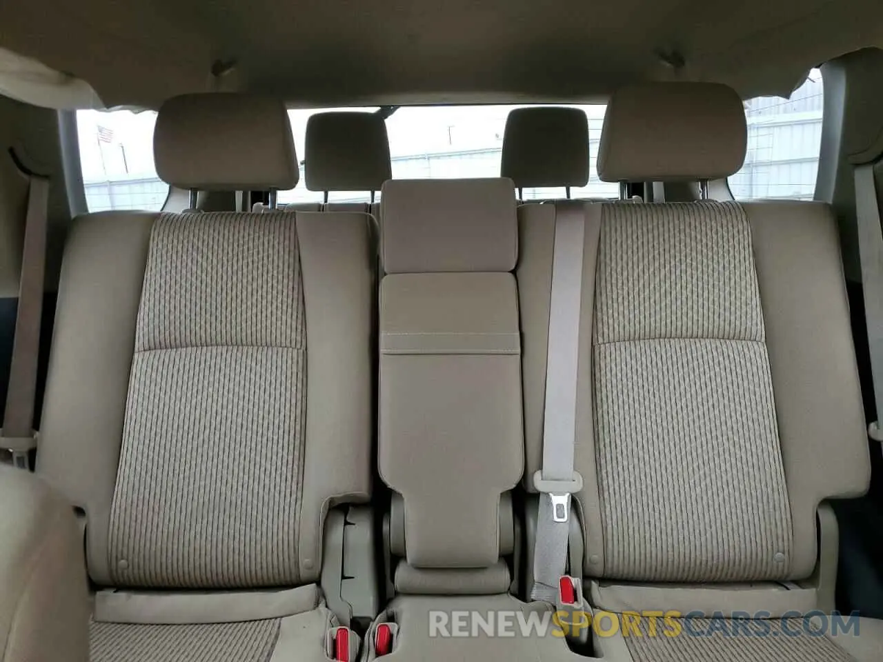 10 fotografías del automóvil dañado JTEMU5JR3M5881538 TOYOTA 4RUNNER 2021