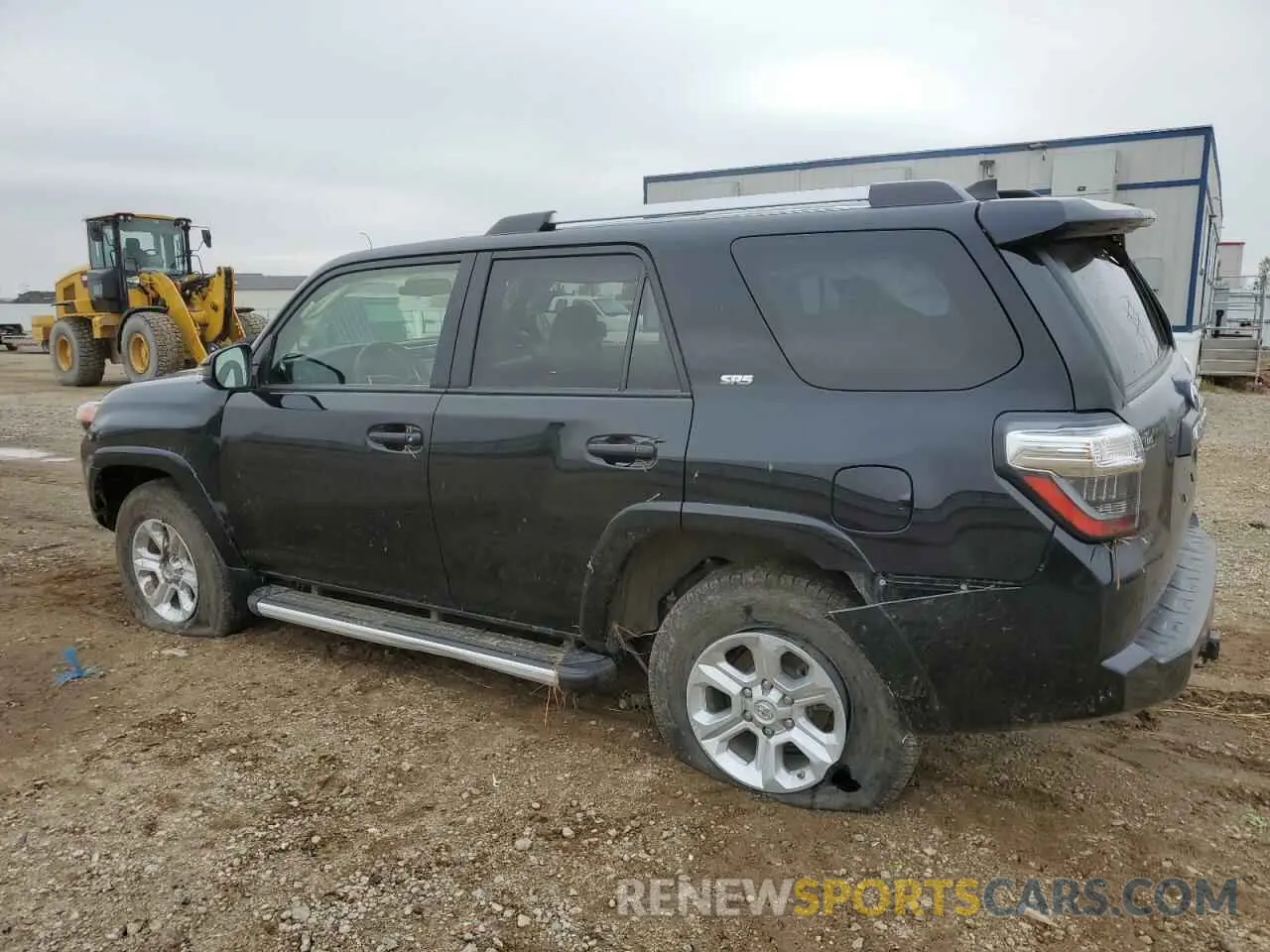 2 fotografías del automóvil dañado JTEMU5JR3M5881538 TOYOTA 4RUNNER 2021