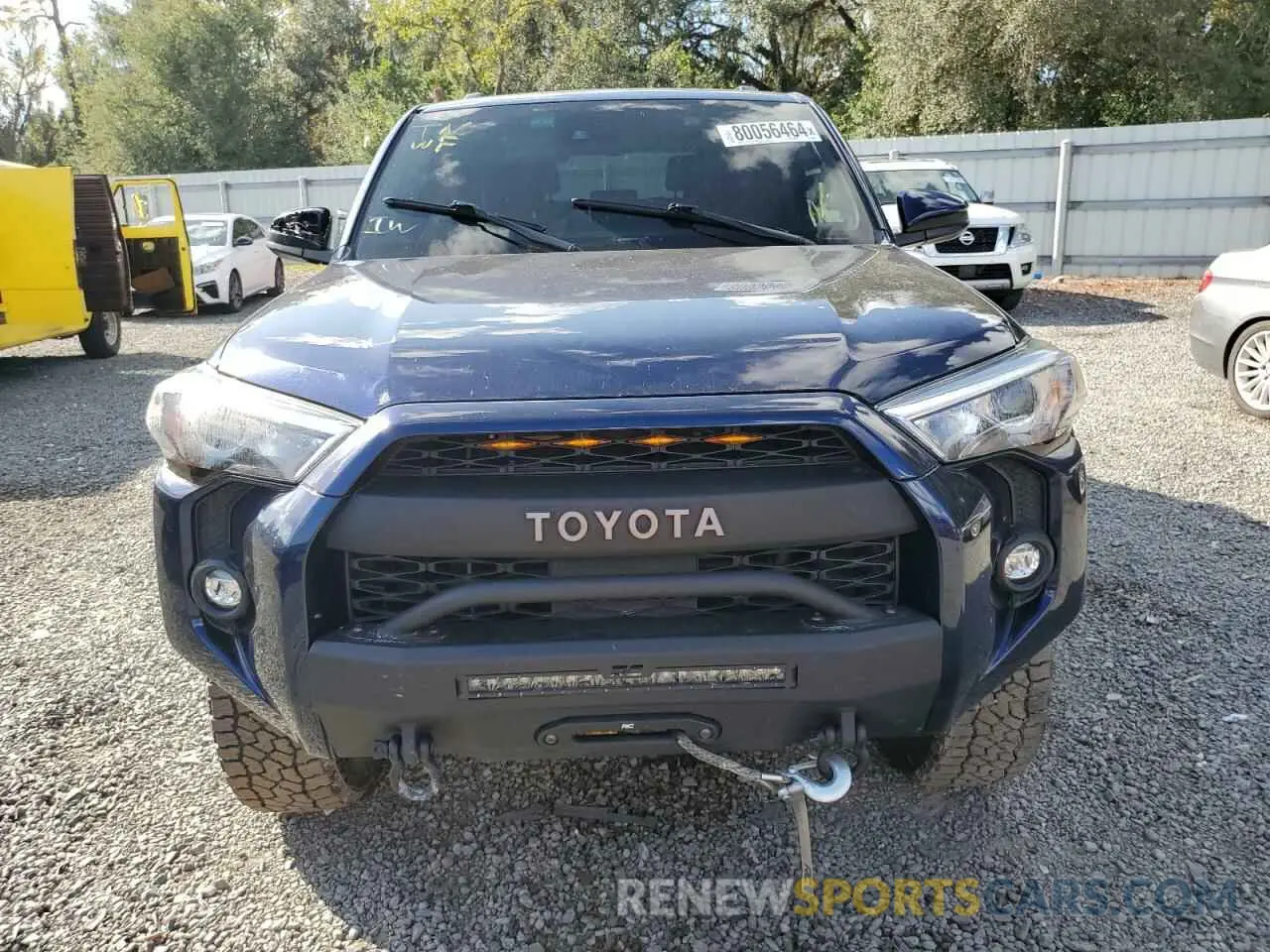5 fotografías del automóvil dañado JTEMU5JR3M5942869 TOYOTA 4RUNNER 2021