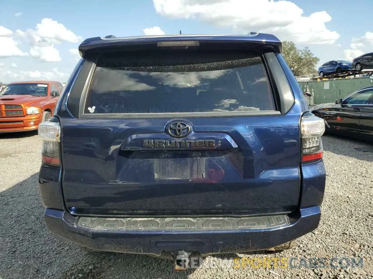 6 fotografías del automóvil dañado JTEMU5JR3M5942869 TOYOTA 4RUNNER 2021