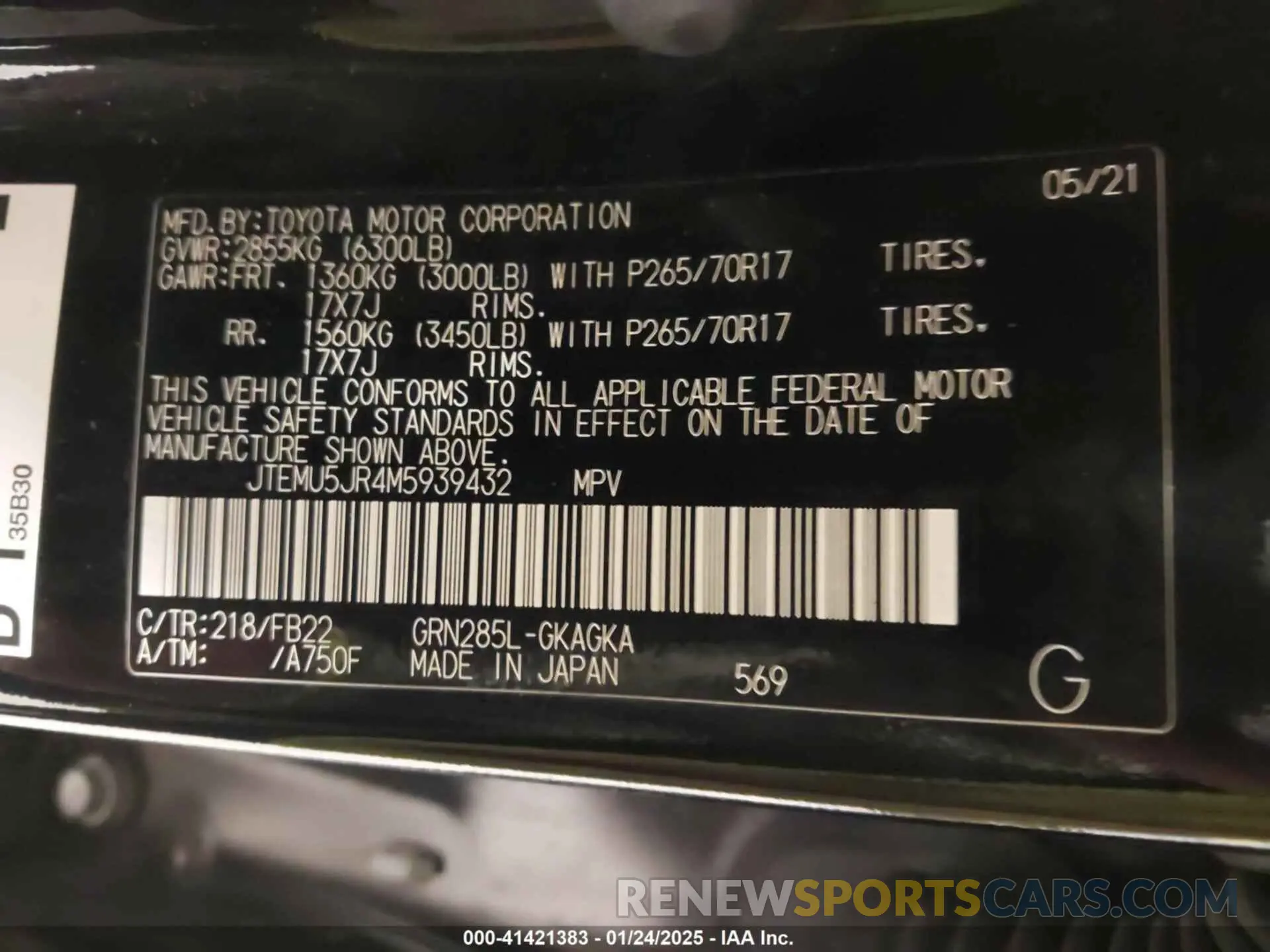 9 fotografías del automóvil dañado JTEMU5JR4M5939432 TOYOTA 4RUNNER 2021