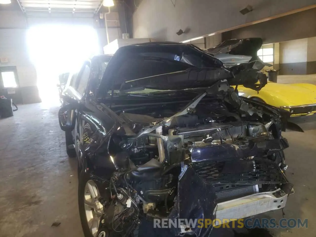 9 fotografías del automóvil dañado JTEMU5JR5M5862800 TOYOTA 4RUNNER 2021