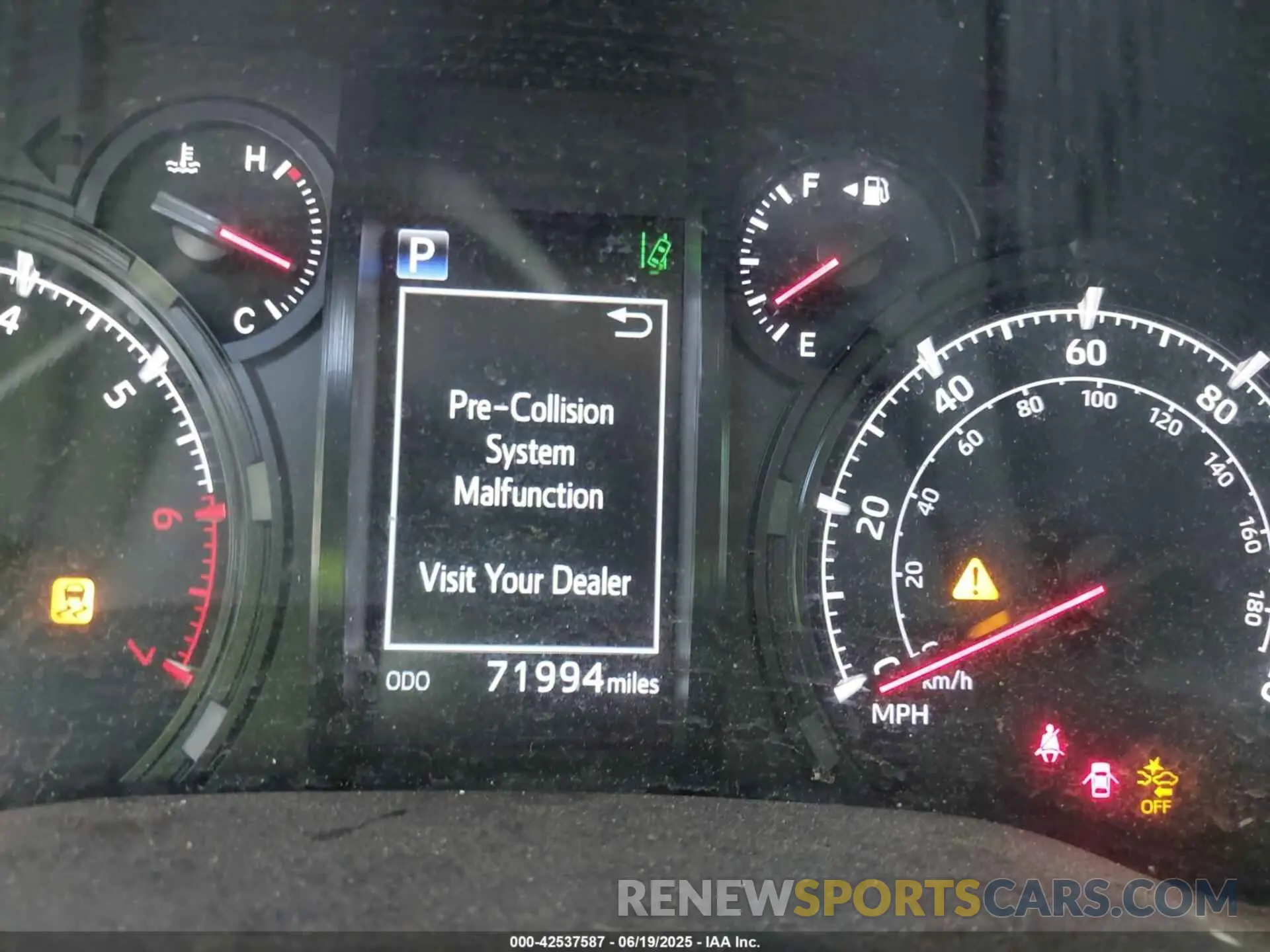 15 fotografías del automóvil dañado JTEMU5JR6M5854320 TOYOTA 4RUNNER 2021