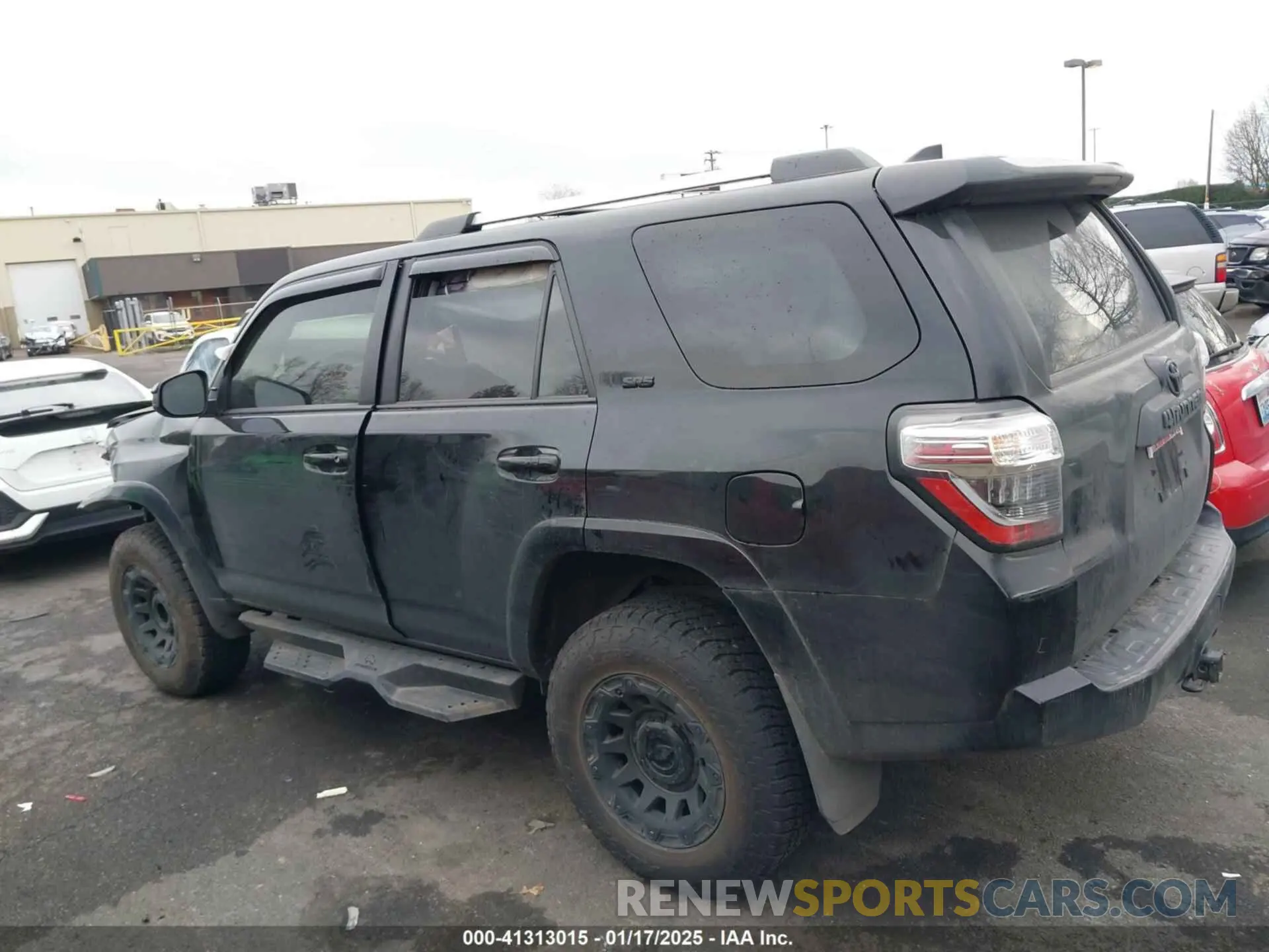 14 fotografías del automóvil dañado JTEMU5JR6M5855676 TOYOTA 4RUNNER 2021