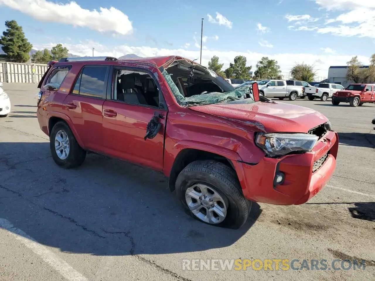 4 fotografías del automóvil dañado JTEMU5JR6M5882196 TOYOTA 4RUNNER 2021