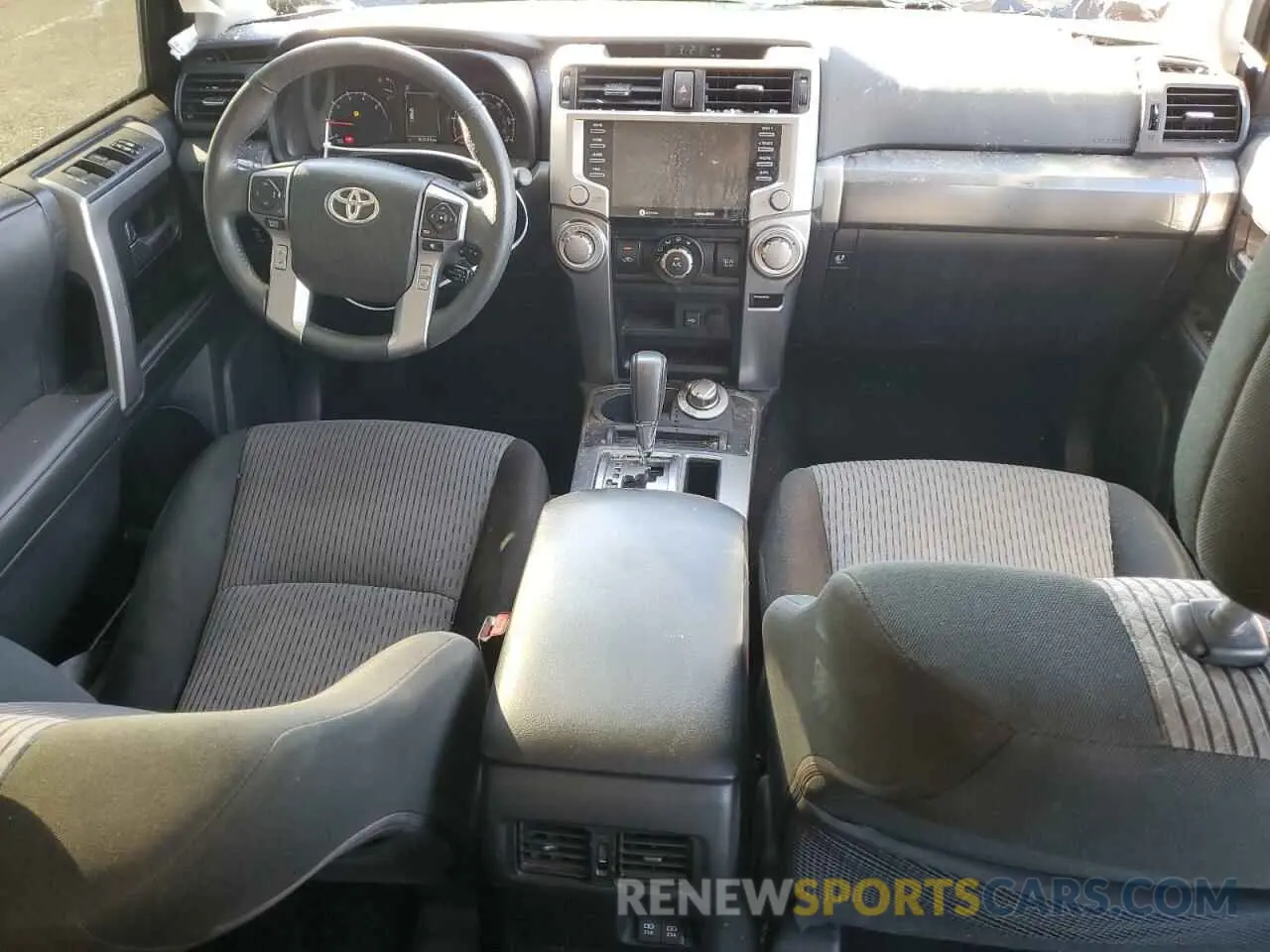 8 fotografías del automóvil dañado JTEMU5JR6M5882196 TOYOTA 4RUNNER 2021
