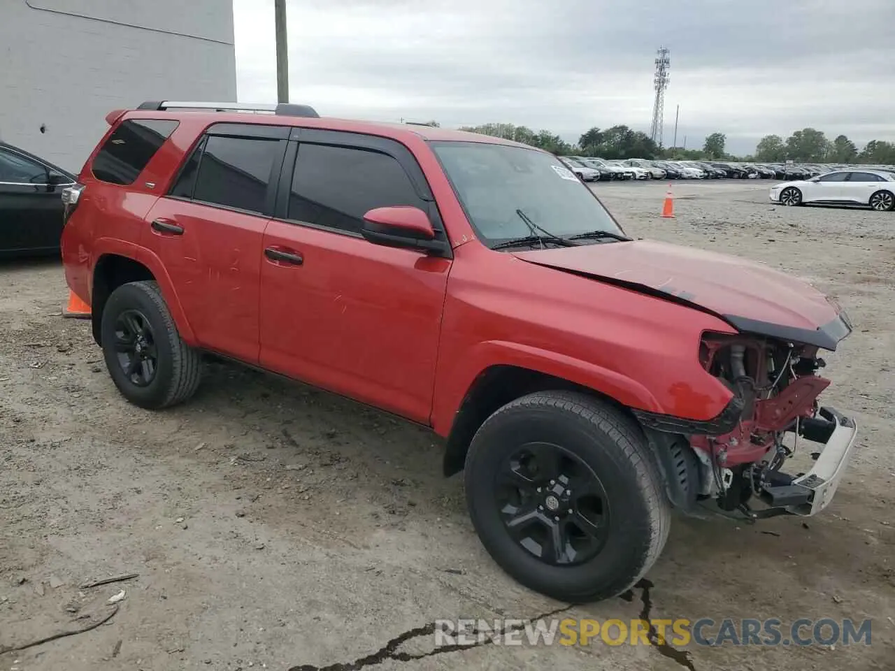 4 fotografías del automóvil dañado JTEMU5JR7M5933513 TOYOTA 4RUNNER 2021