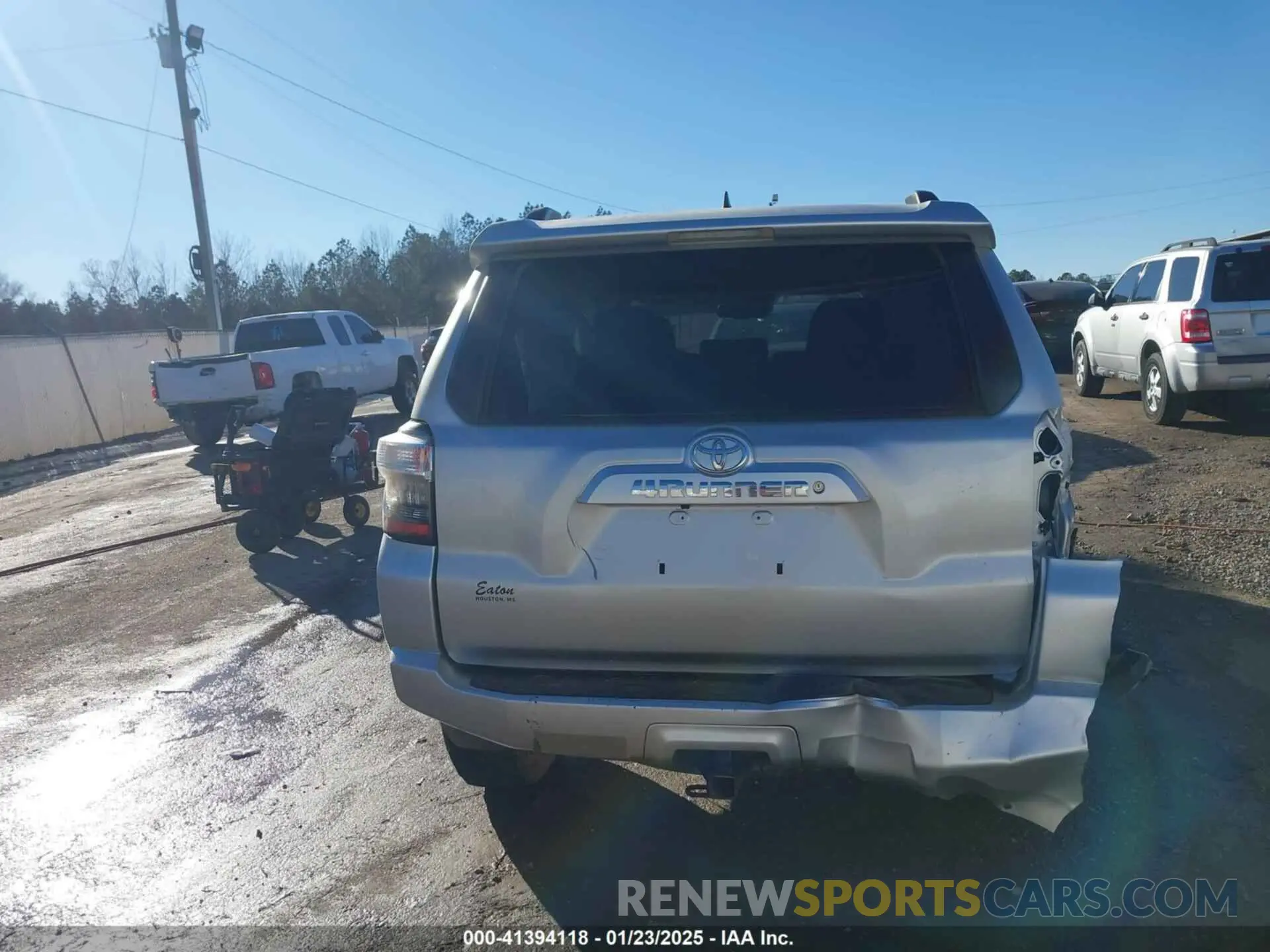 16 fotografías del automóvil dañado JTEMU5JR9M5896075 TOYOTA 4RUNNER 2021
