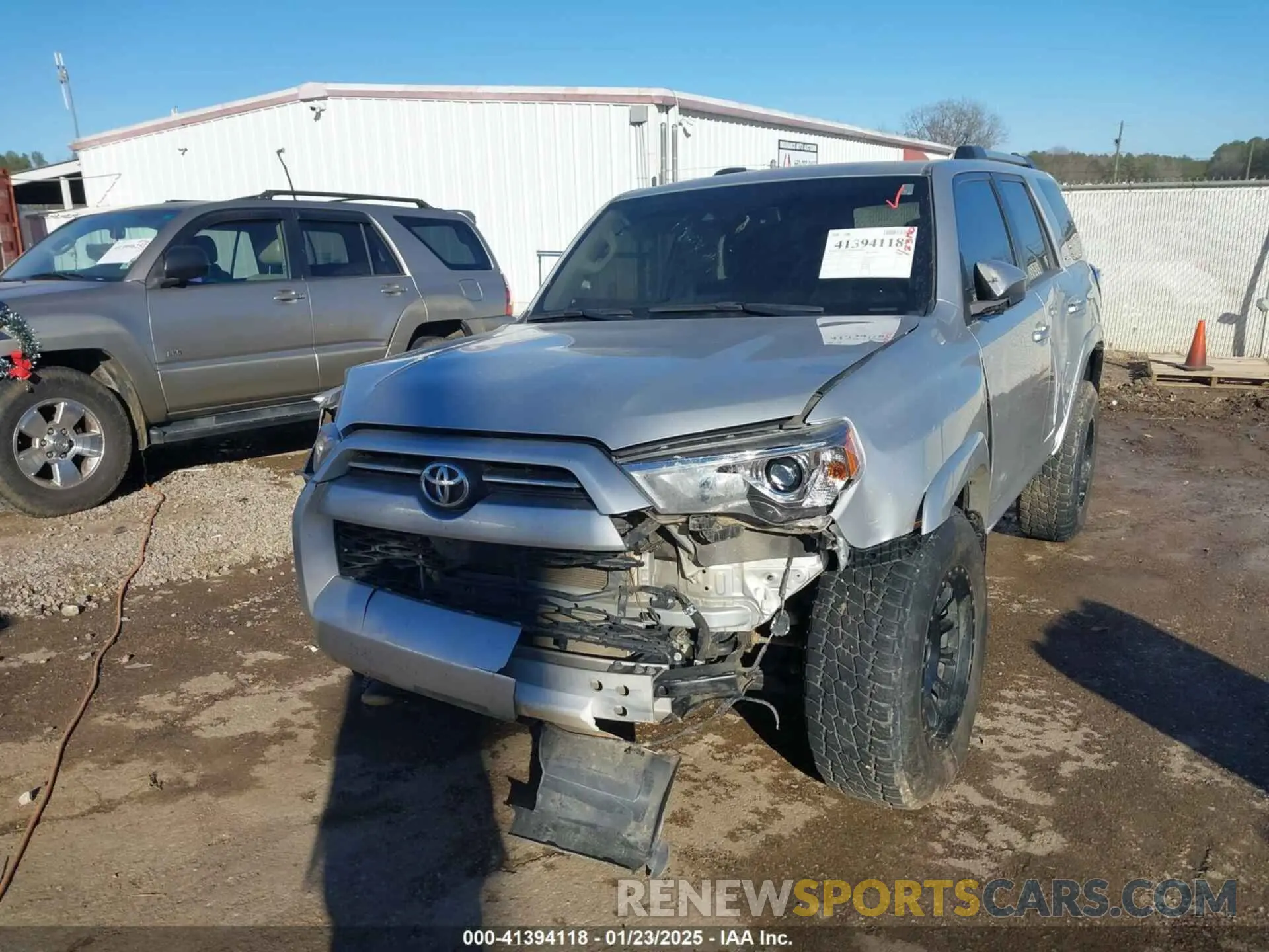 17 fotografías del automóvil dañado JTEMU5JR9M5896075 TOYOTA 4RUNNER 2021