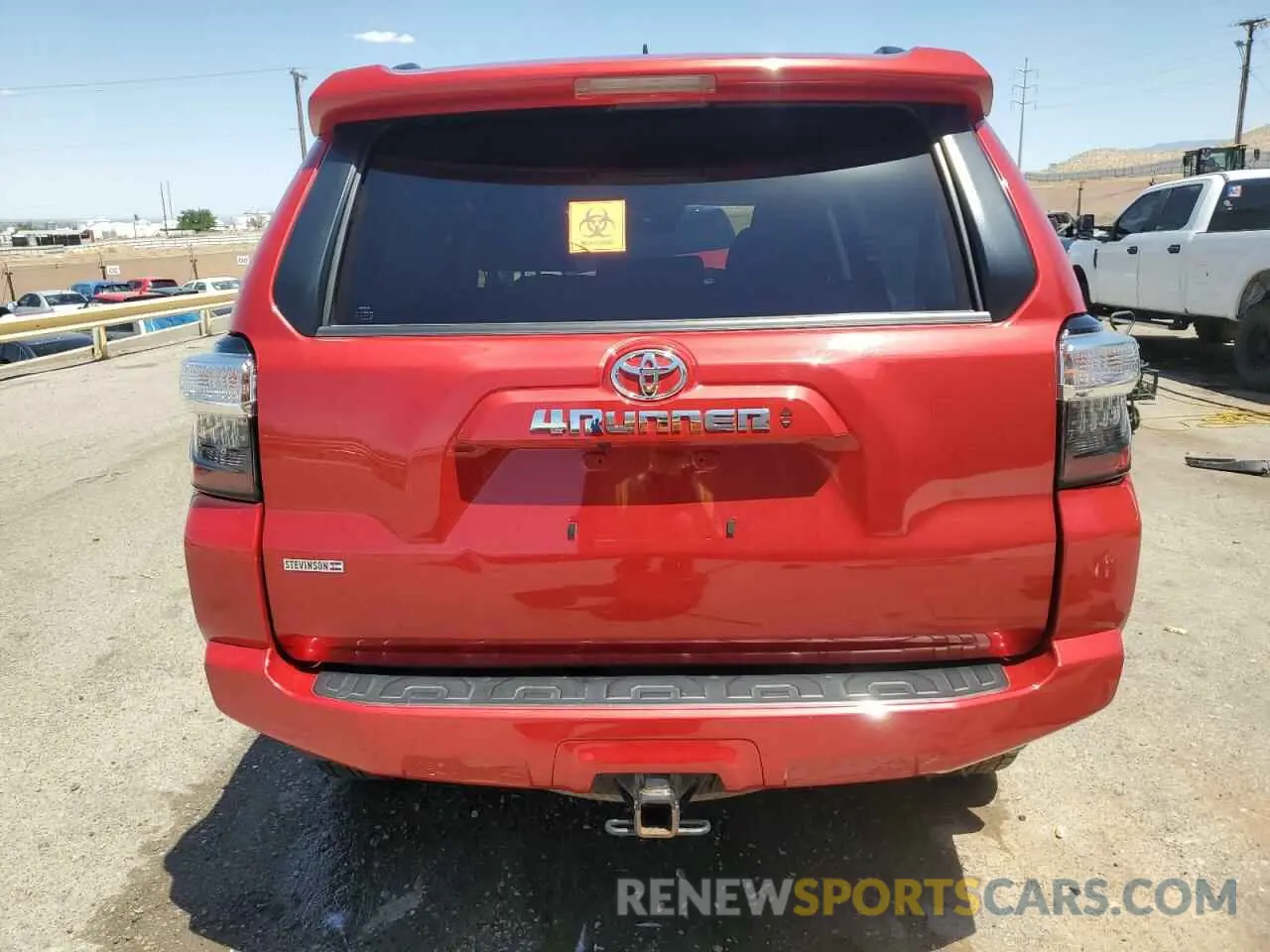 6 fotografías del automóvil dañado JTENU5JR0M5856455 TOYOTA 4RUNNER 2021