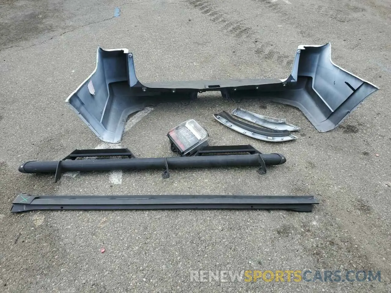 13 fotografías del automóvil dañado JTENU5JR0M5910711 TOYOTA 4RUNNER 2021