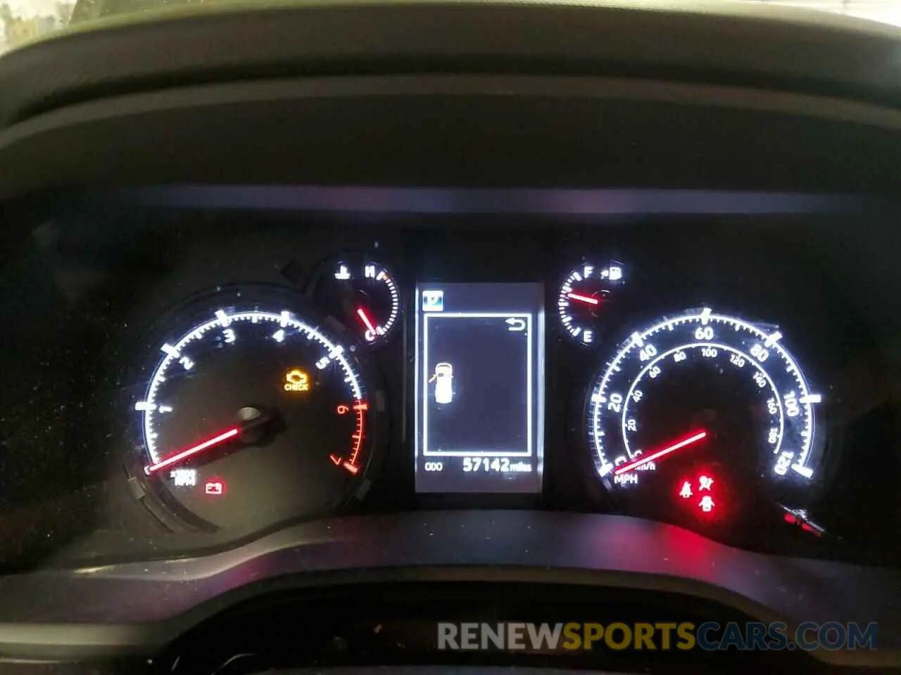 9 fotografías del automóvil dañado JTENU5JR0M5945913 TOYOTA 4RUNNER 2021