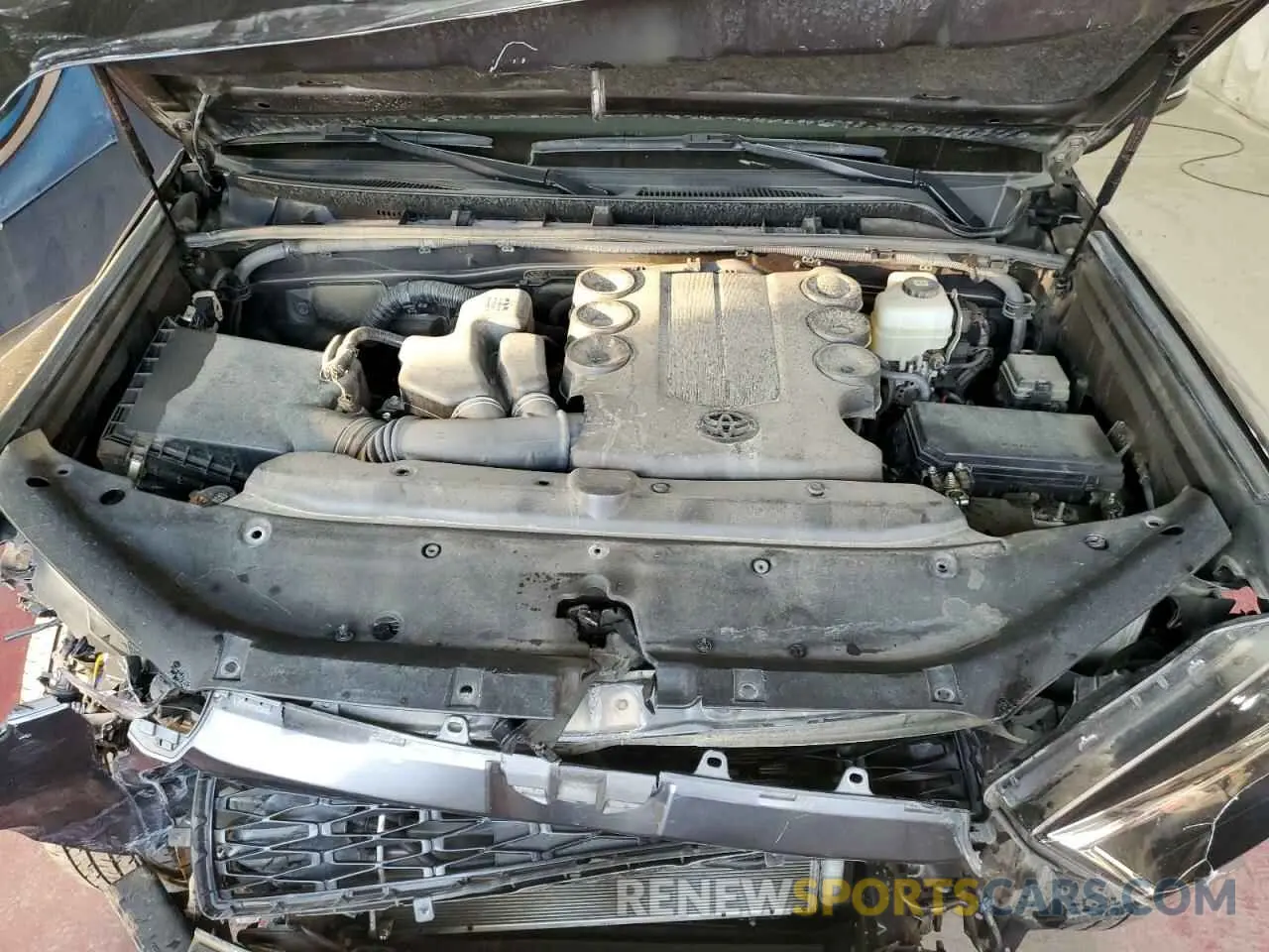 12 fotografías del automóvil dañado JTENU5JR0M5961853 TOYOTA 4RUNNER 2021