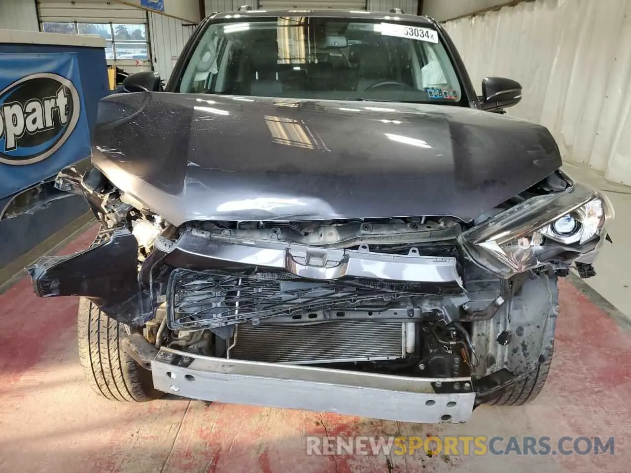 5 fotografías del automóvil dañado JTENU5JR0M5961853 TOYOTA 4RUNNER 2021