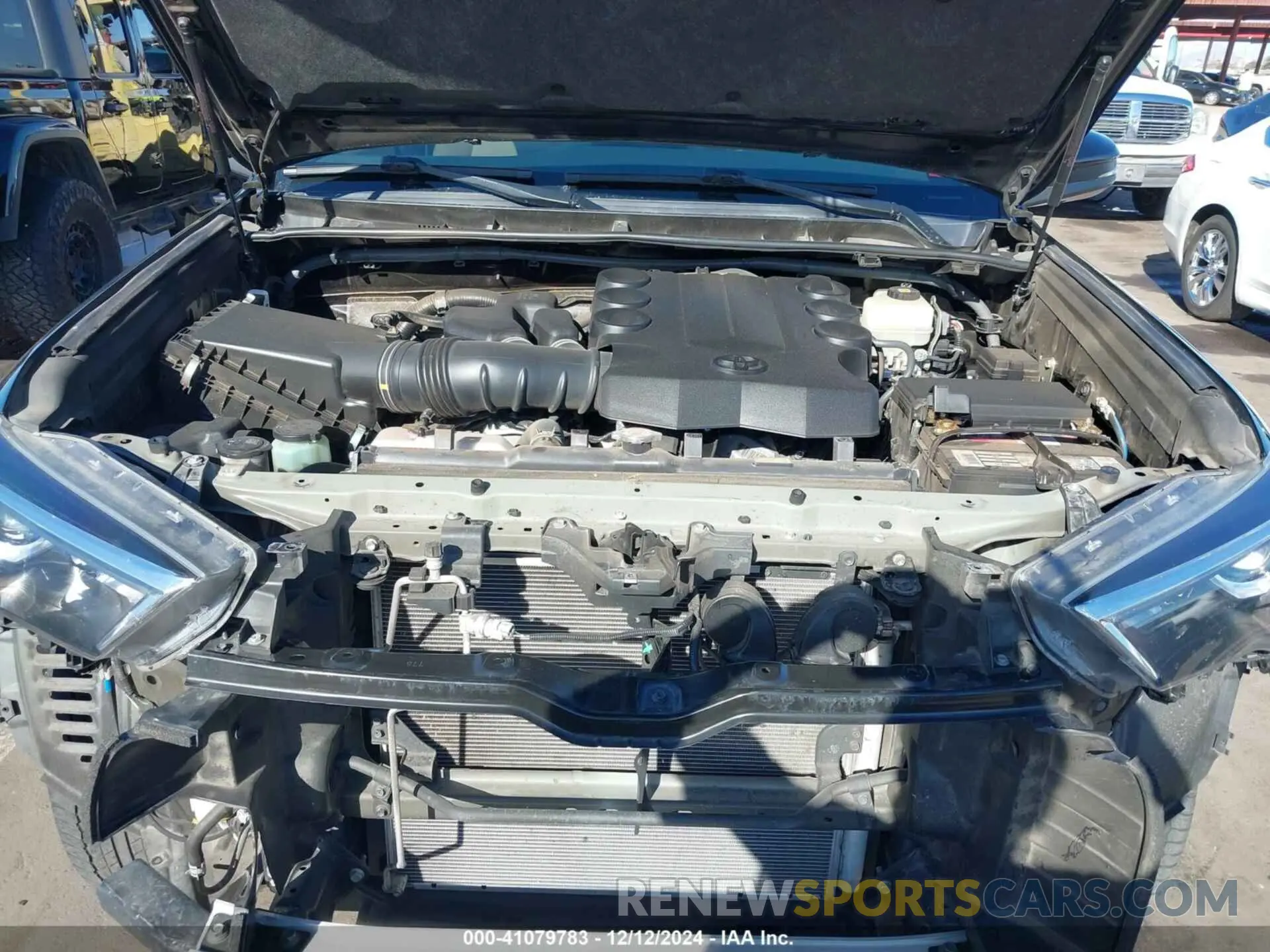 10 fotografías del automóvil dañado JTENU5JR1M5891330 TOYOTA 4RUNNER 2021
