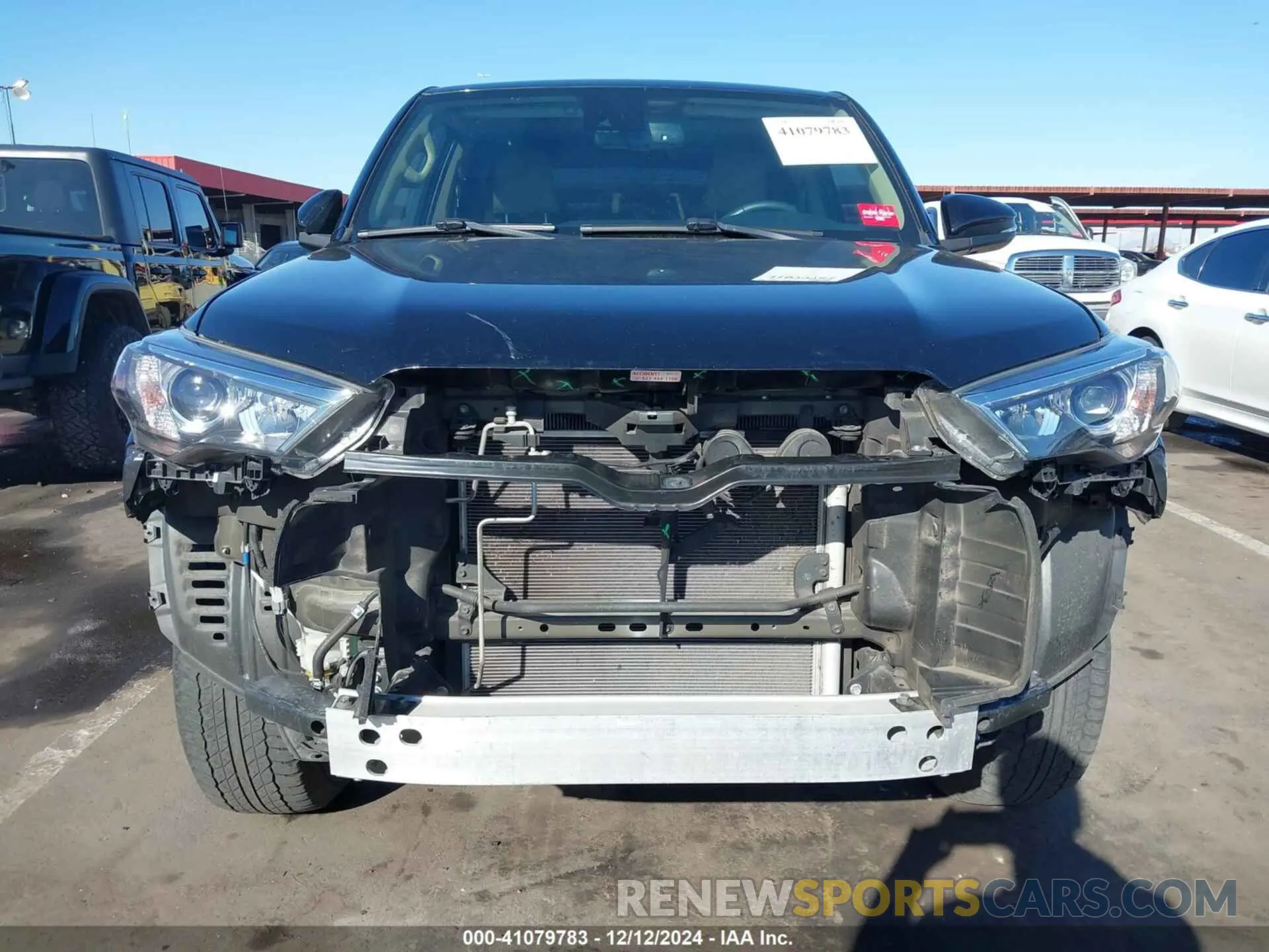 13 fotografías del automóvil dañado JTENU5JR1M5891330 TOYOTA 4RUNNER 2021