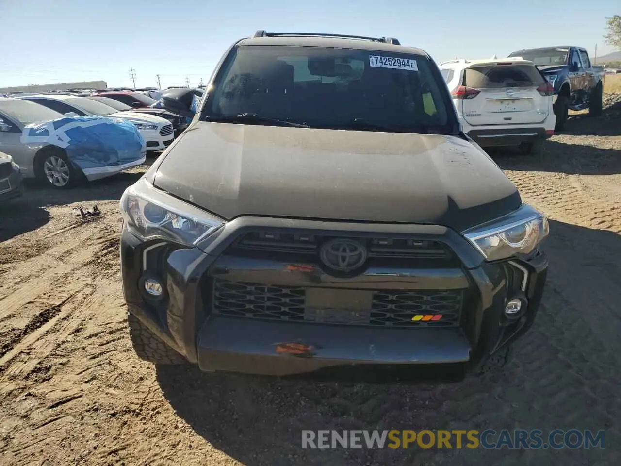 5 fotografías del automóvil dañado JTENU5JR1M5916033 TOYOTA 4RUNNER 2021