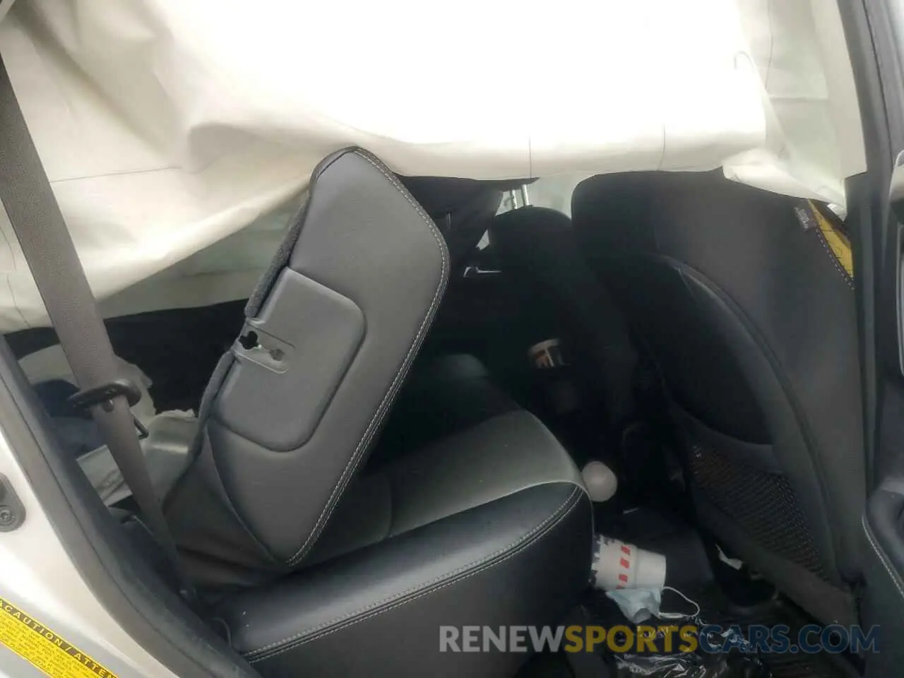 11 fotografías del automóvil dañado JTENU5JR1M5920230 TOYOTA 4RUNNER 2021
