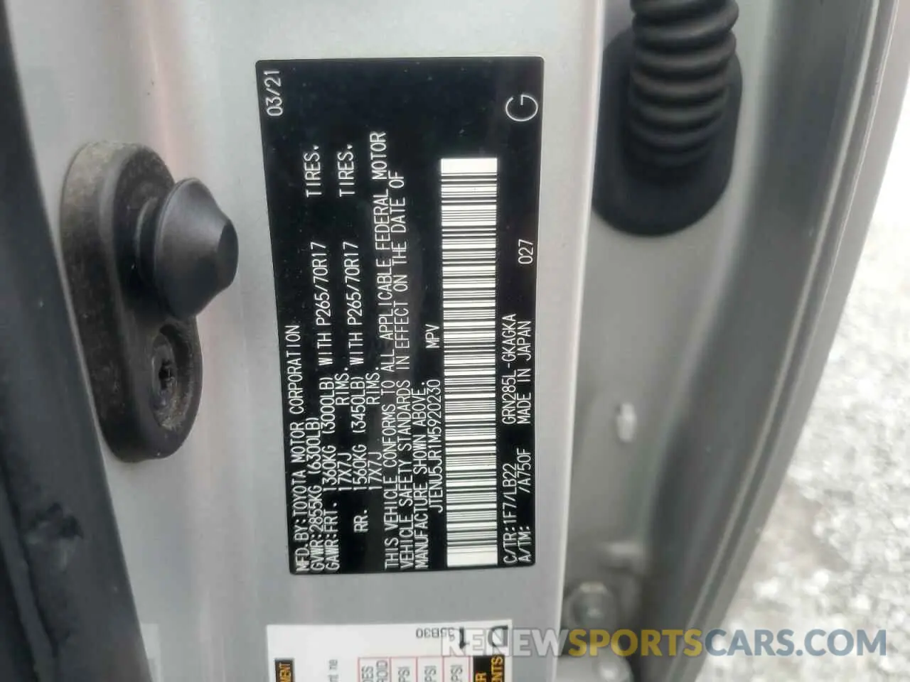 13 fotografías del automóvil dañado JTENU5JR1M5920230 TOYOTA 4RUNNER 2021