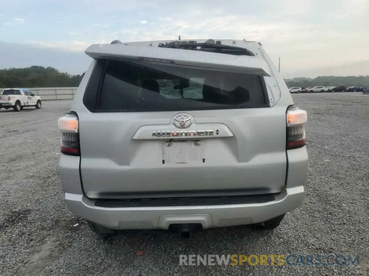 6 fotografías del automóvil dañado JTENU5JR1M5920230 TOYOTA 4RUNNER 2021