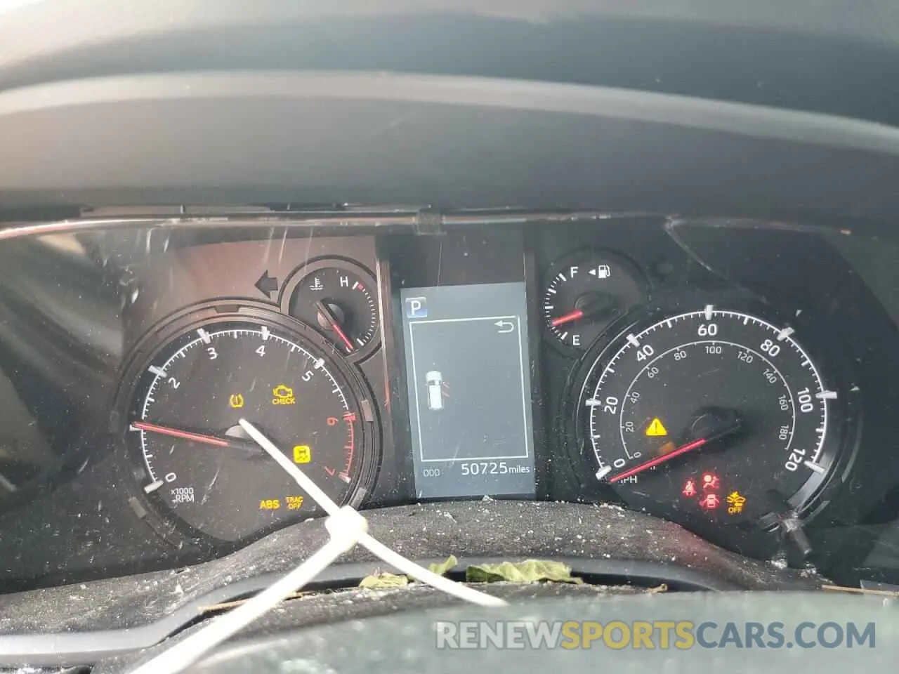 9 fotografías del automóvil dañado JTENU5JR2M5929292 TOYOTA 4RUNNER 2021