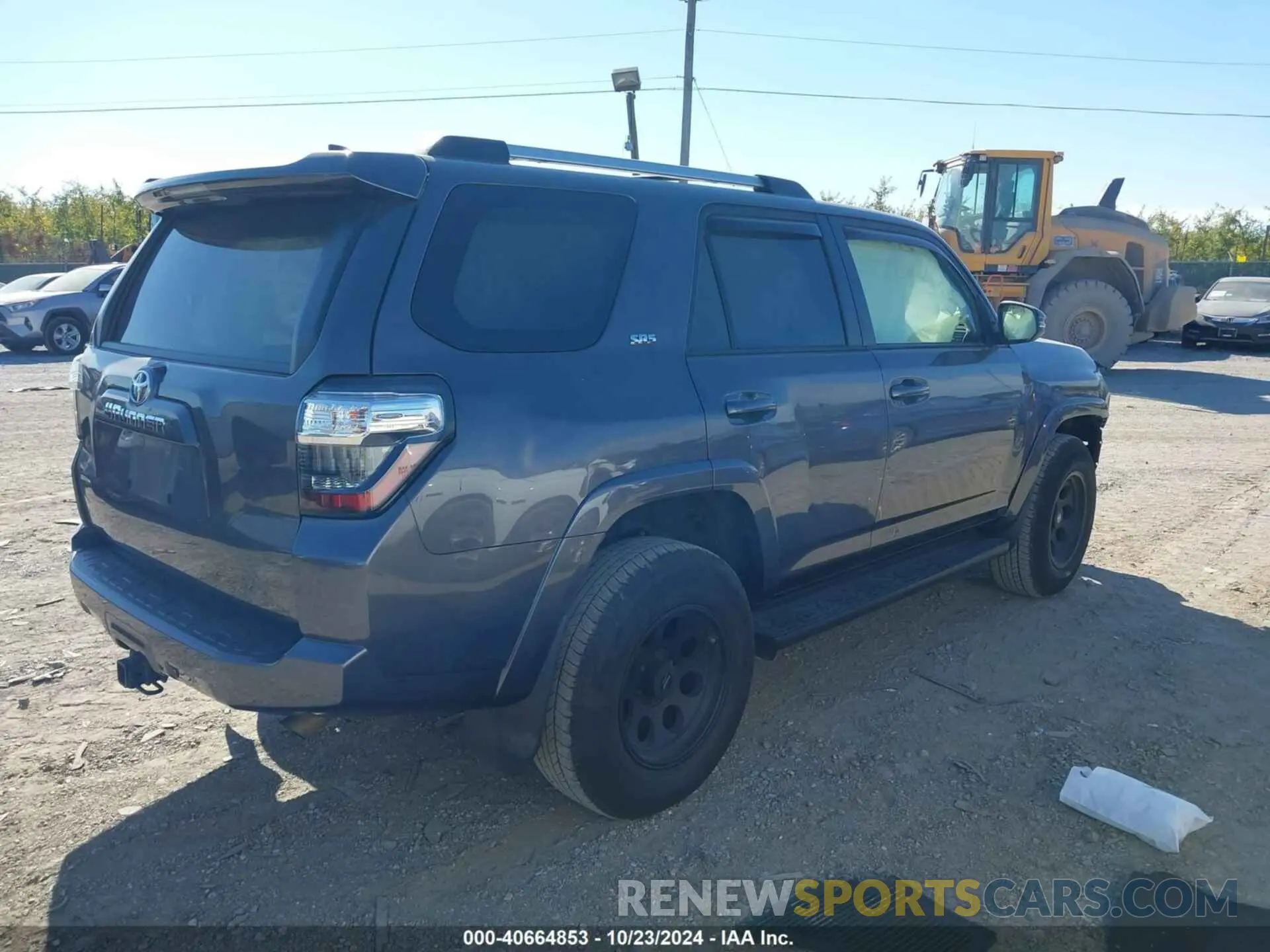 4 fotografías del automóvil dañado JTENU5JR3M5838032 TOYOTA 4RUNNER 2021