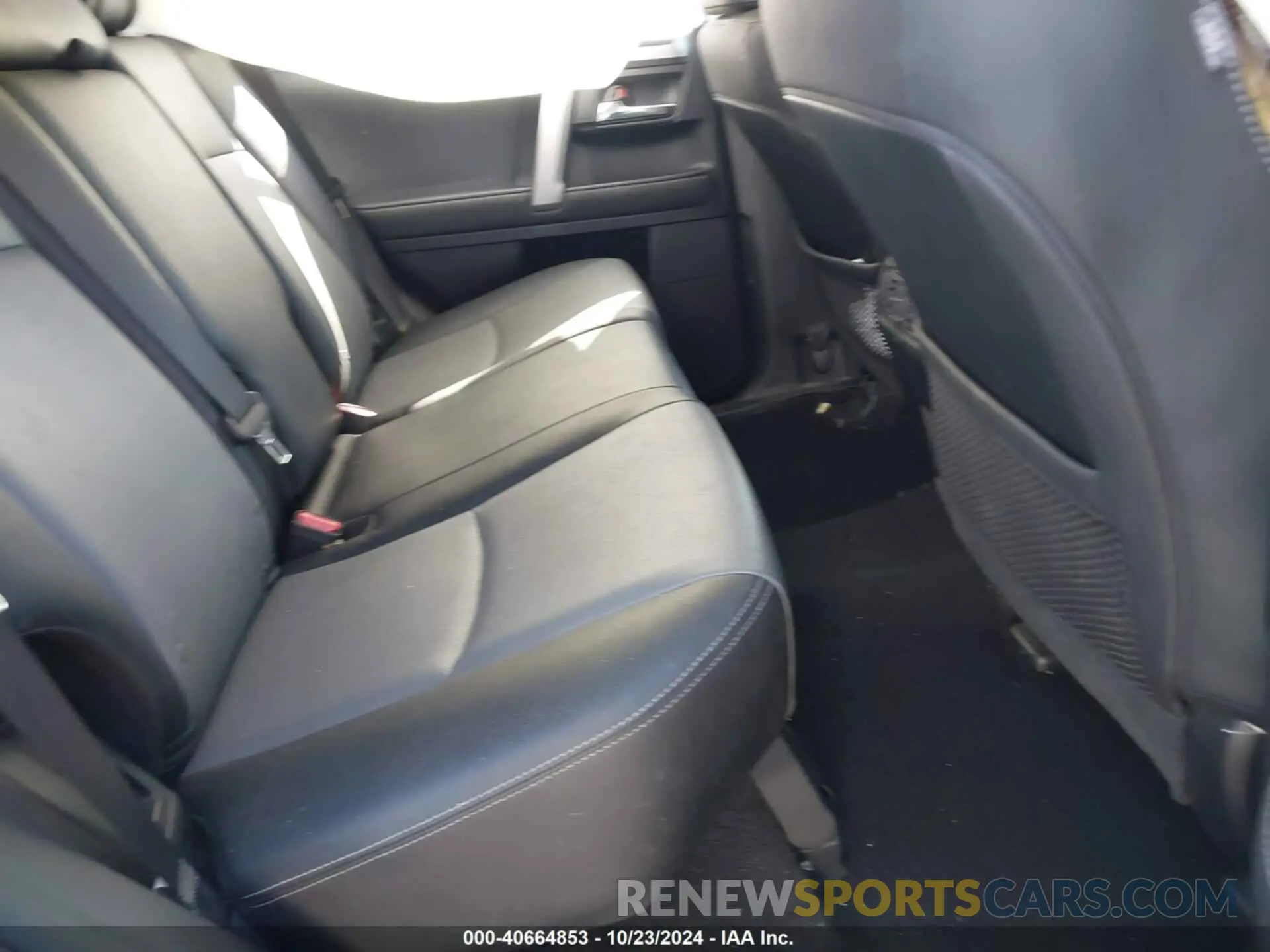 8 fotografías del automóvil dañado JTENU5JR3M5838032 TOYOTA 4RUNNER 2021