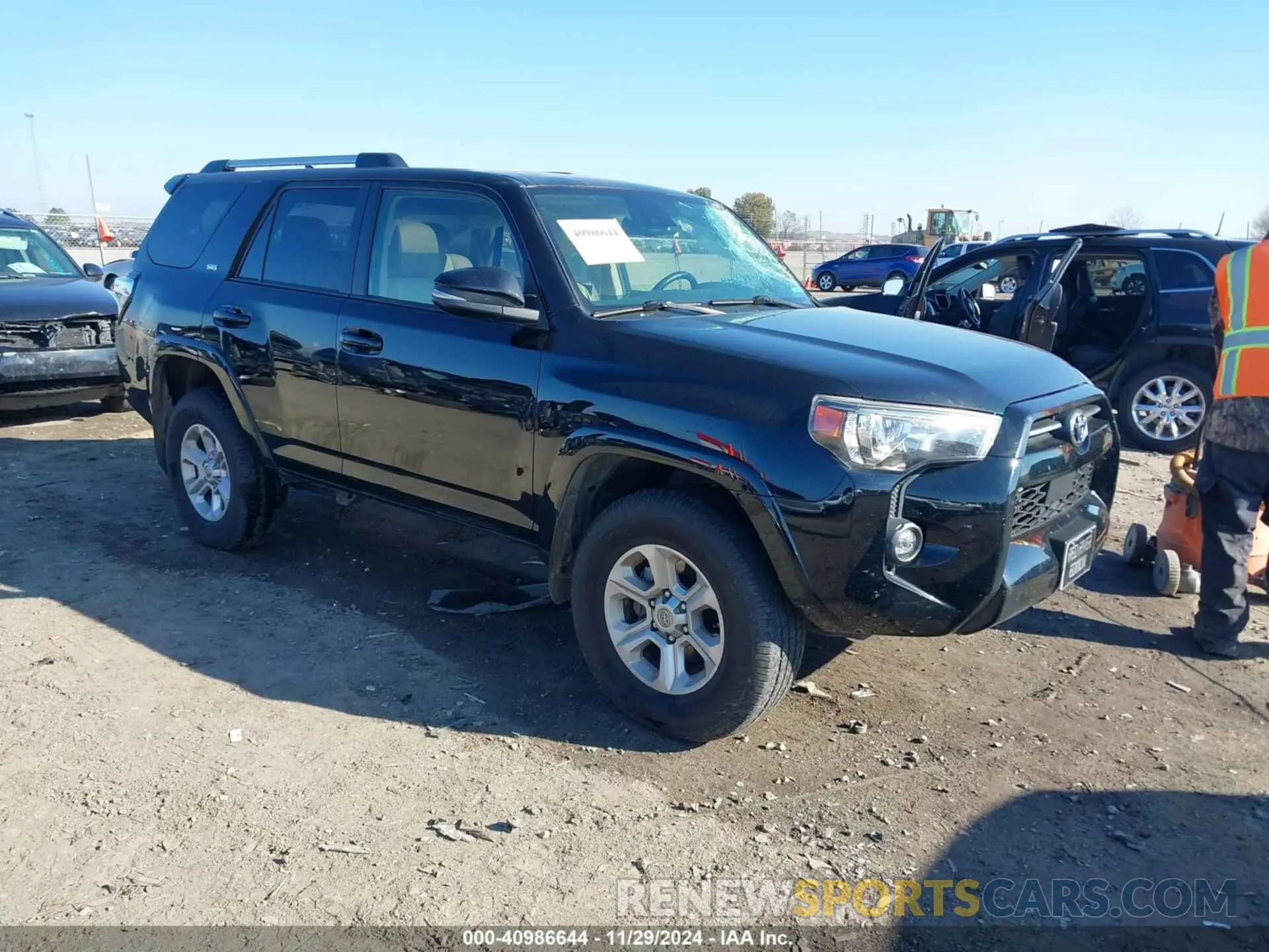 1 fotografías del automóvil dañado JTENU5JR3M5905082 TOYOTA 4RUNNER 2021