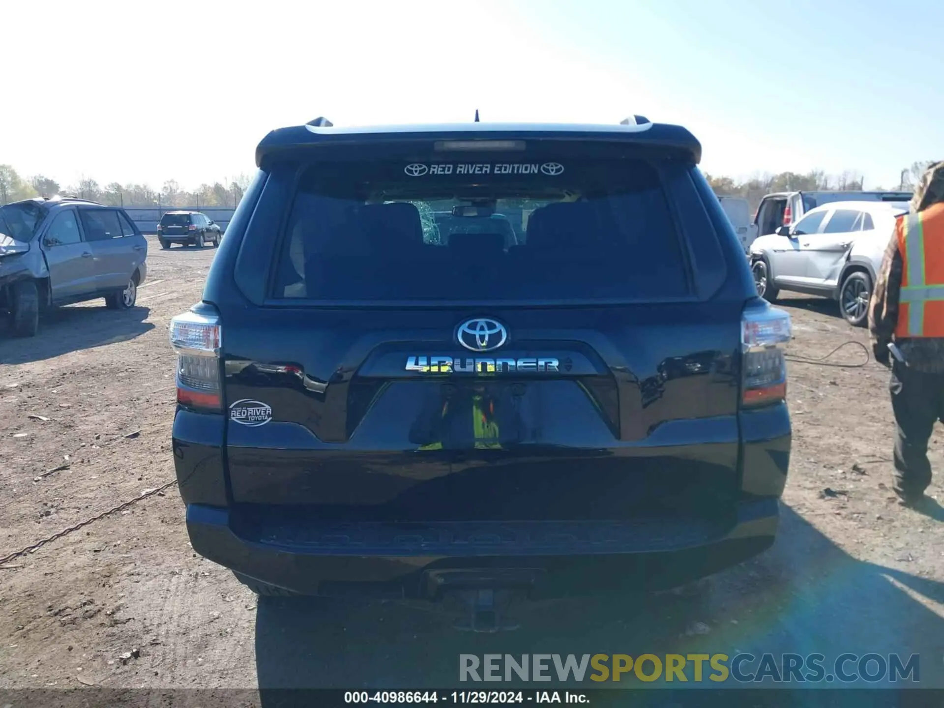 16 fotografías del automóvil dañado JTENU5JR3M5905082 TOYOTA 4RUNNER 2021