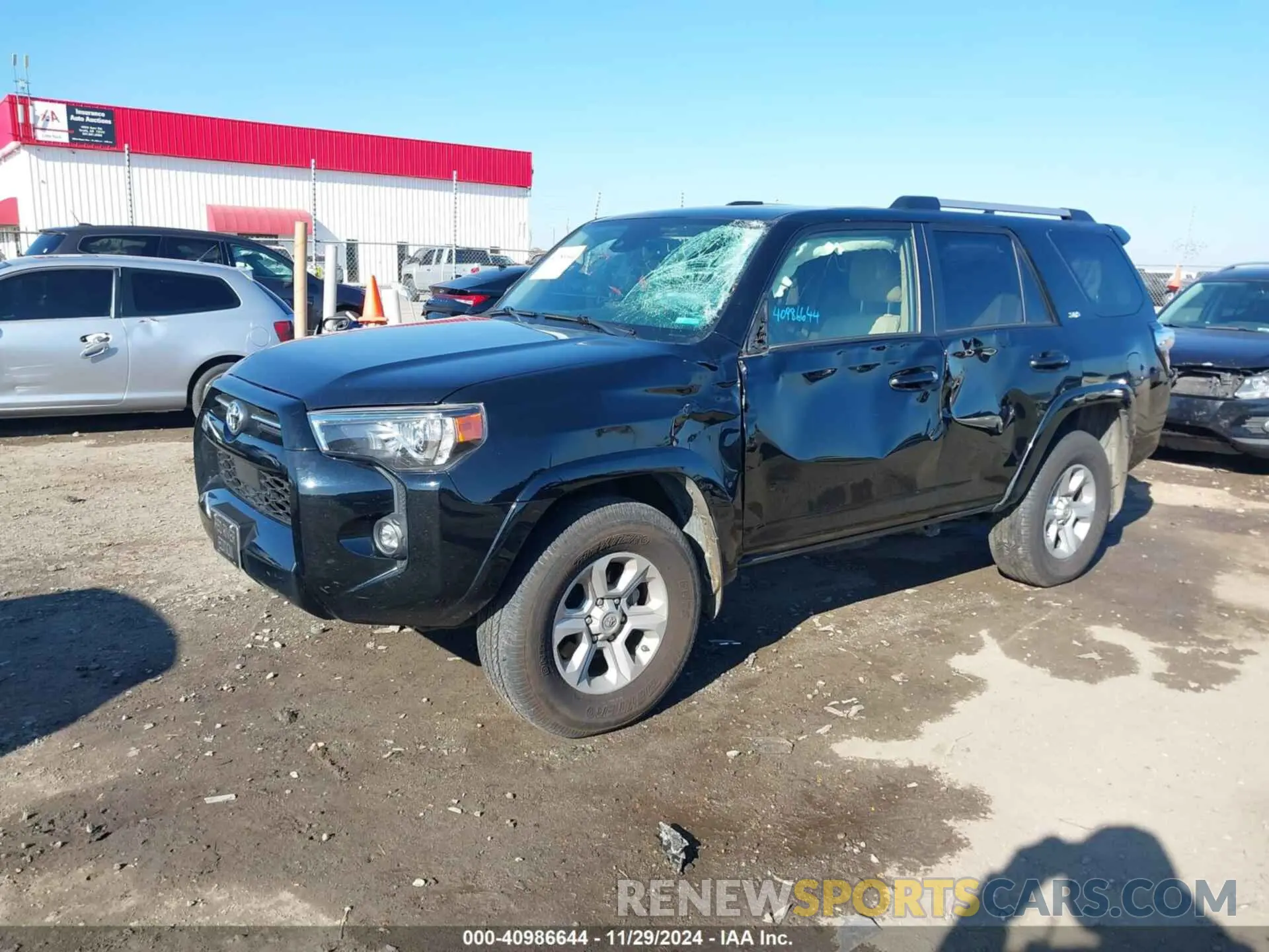 2 fotografías del automóvil dañado JTENU5JR3M5905082 TOYOTA 4RUNNER 2021