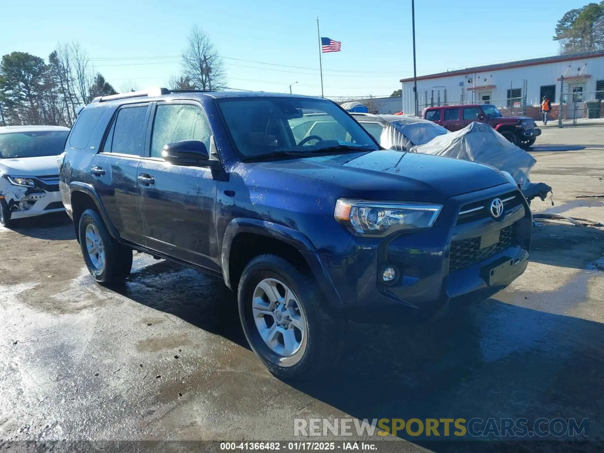 13 fotografías del automóvil dañado JTENU5JR4M5968644 TOYOTA 4RUNNER 2021