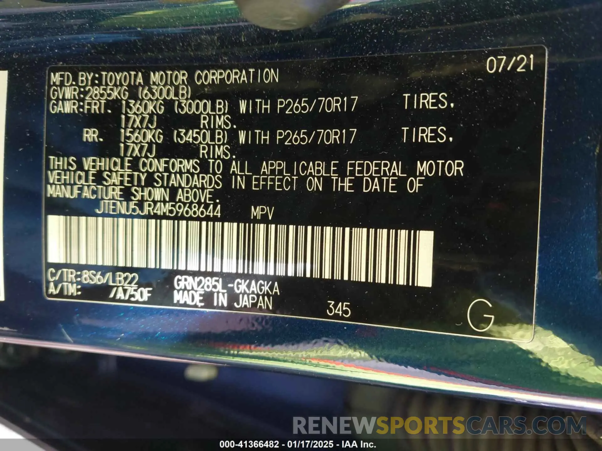 9 fotografías del automóvil dañado JTENU5JR4M5968644 TOYOTA 4RUNNER 2021
