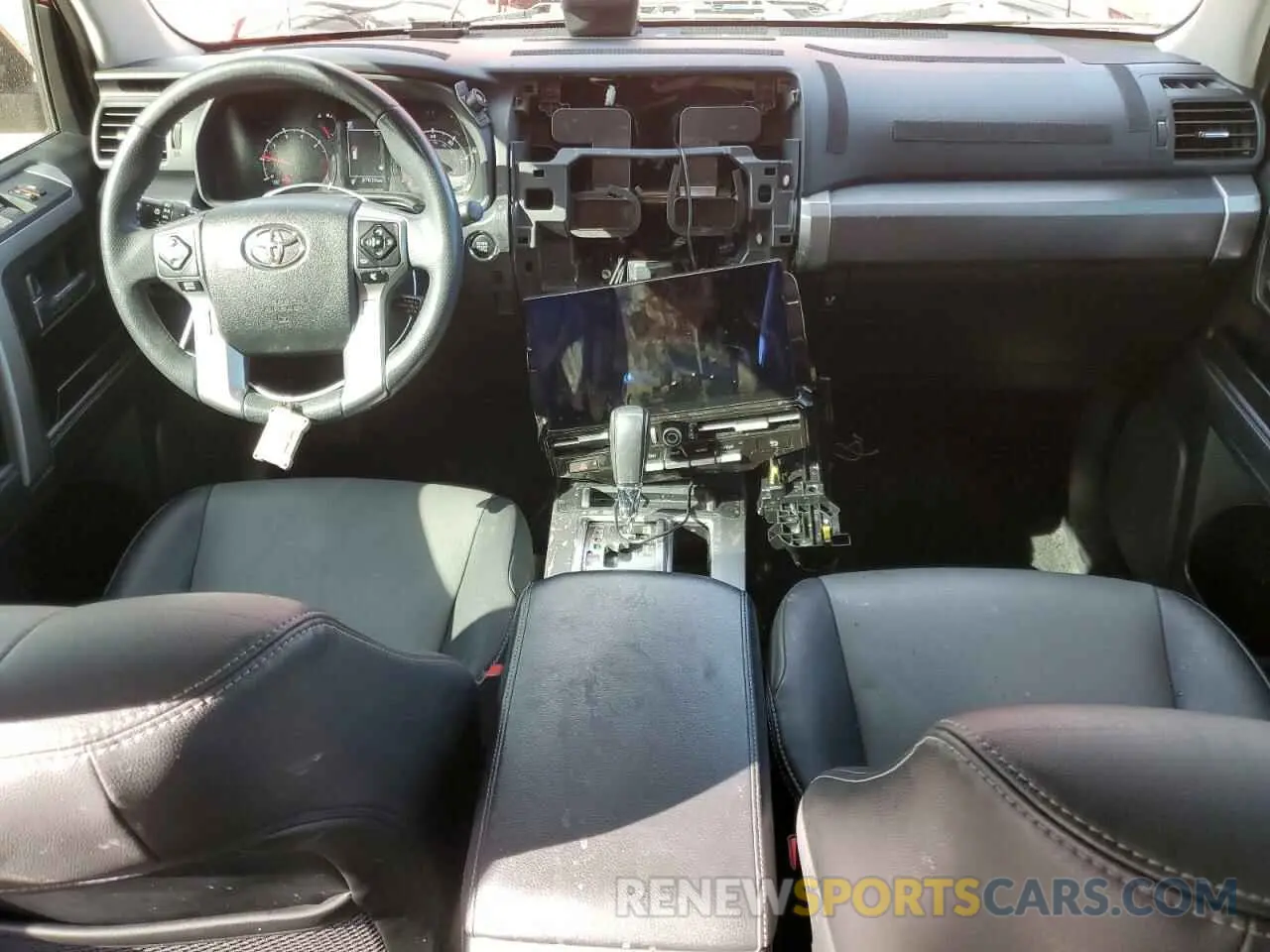 8 fotografías del automóvil dañado JTENU5JR5M5903821 TOYOTA 4RUNNER 2021