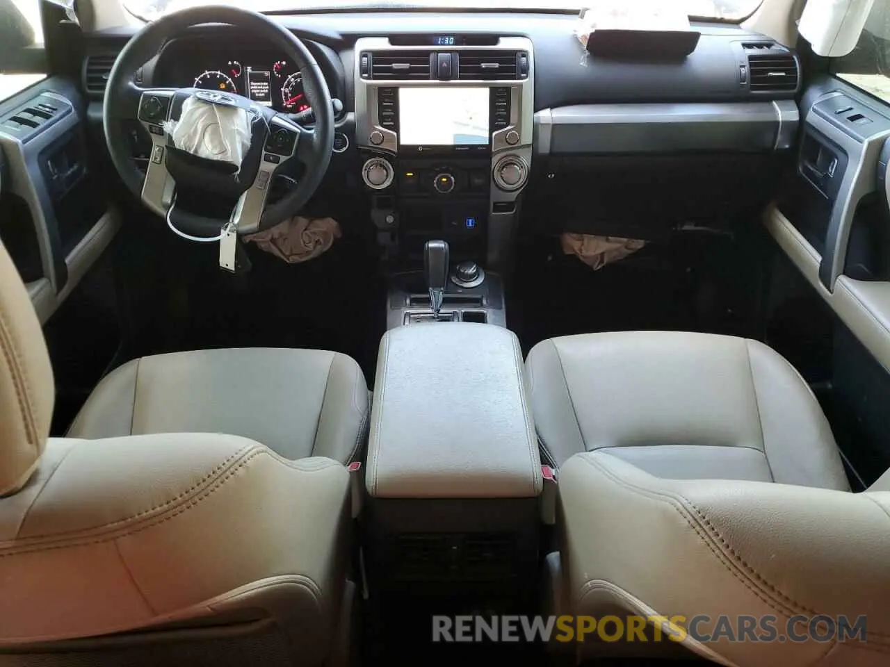 8 fotografías del automóvil dañado JTENU5JR6M5879335 TOYOTA 4RUNNER 2021