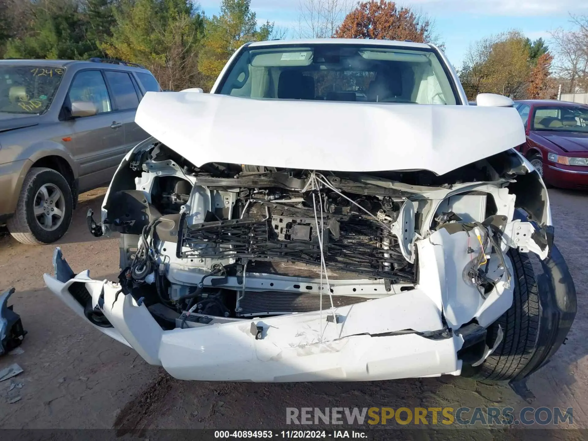 13 fotografías del automóvil dañado JTENU5JR6M5901494 TOYOTA 4RUNNER 2021