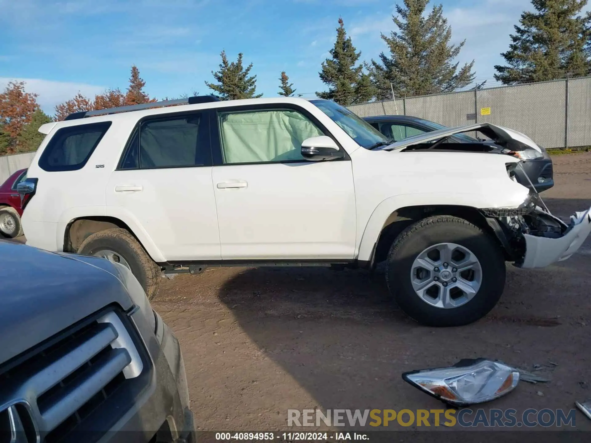 14 fotografías del automóvil dañado JTENU5JR6M5901494 TOYOTA 4RUNNER 2021