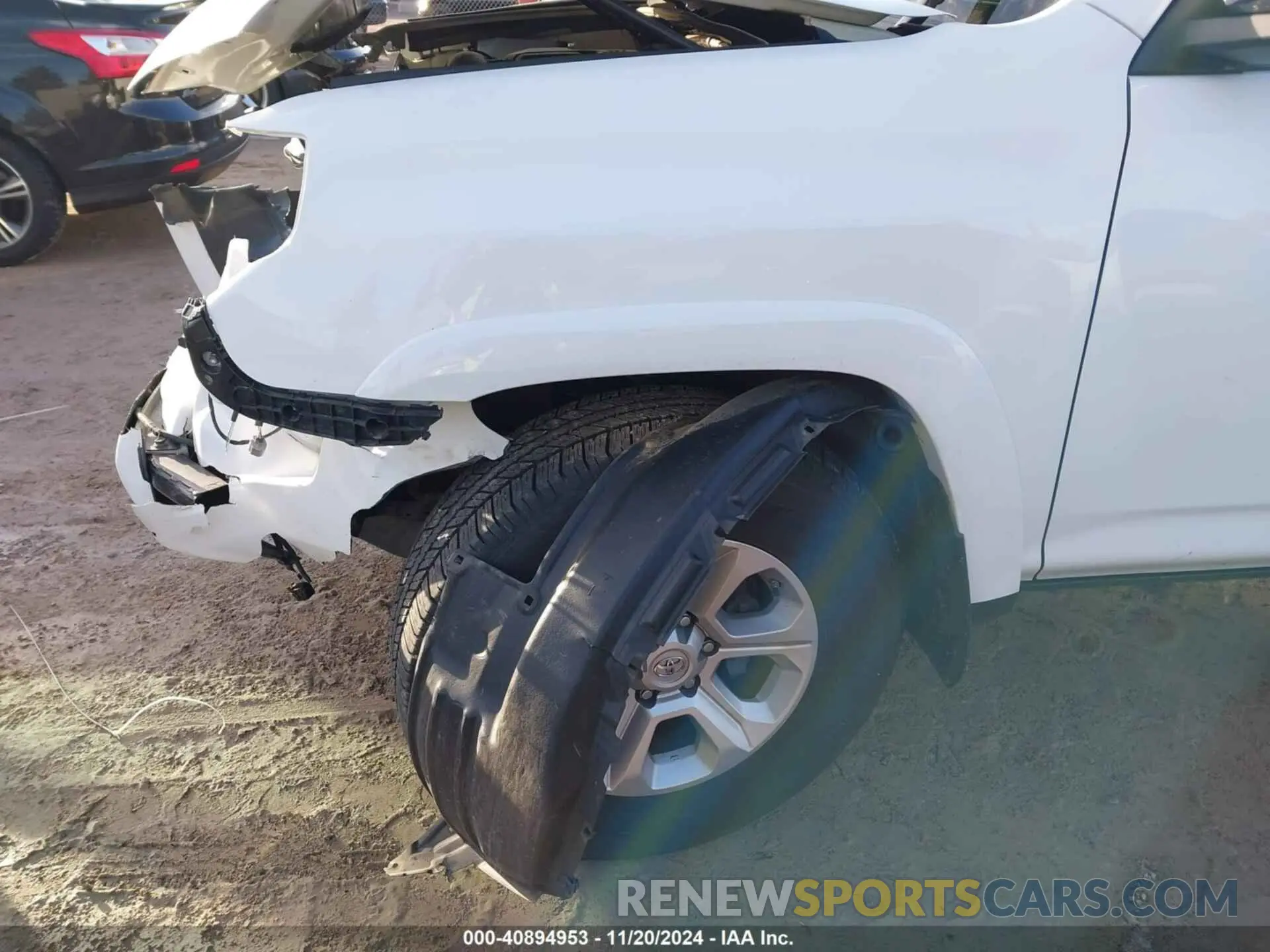 19 fotografías del automóvil dañado JTENU5JR6M5901494 TOYOTA 4RUNNER 2021